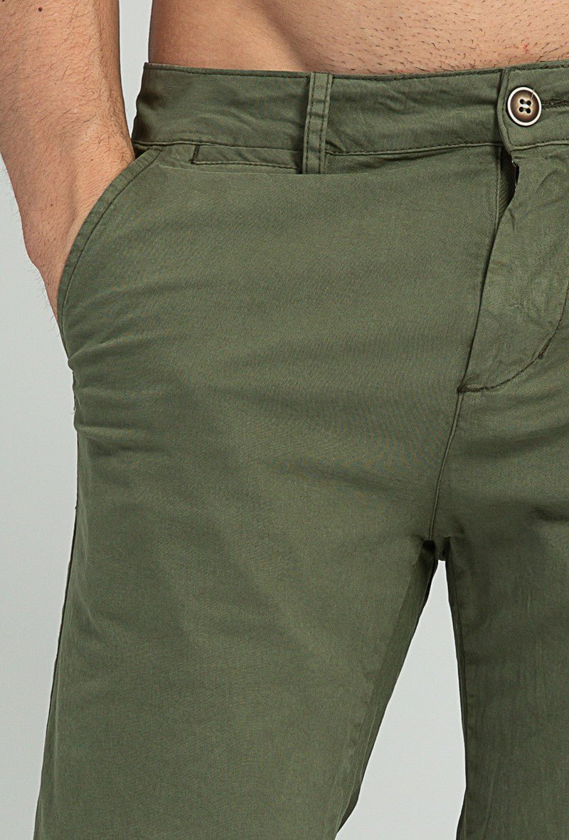 Bermuda chinos - Image 18