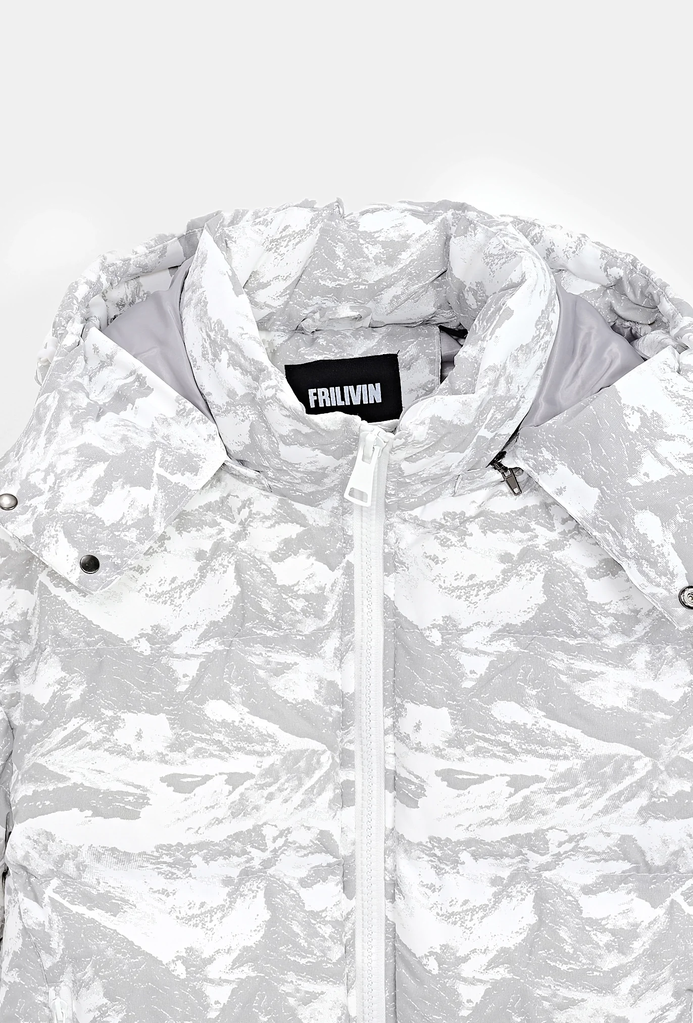 Blouson montagne à capuche - Image 13