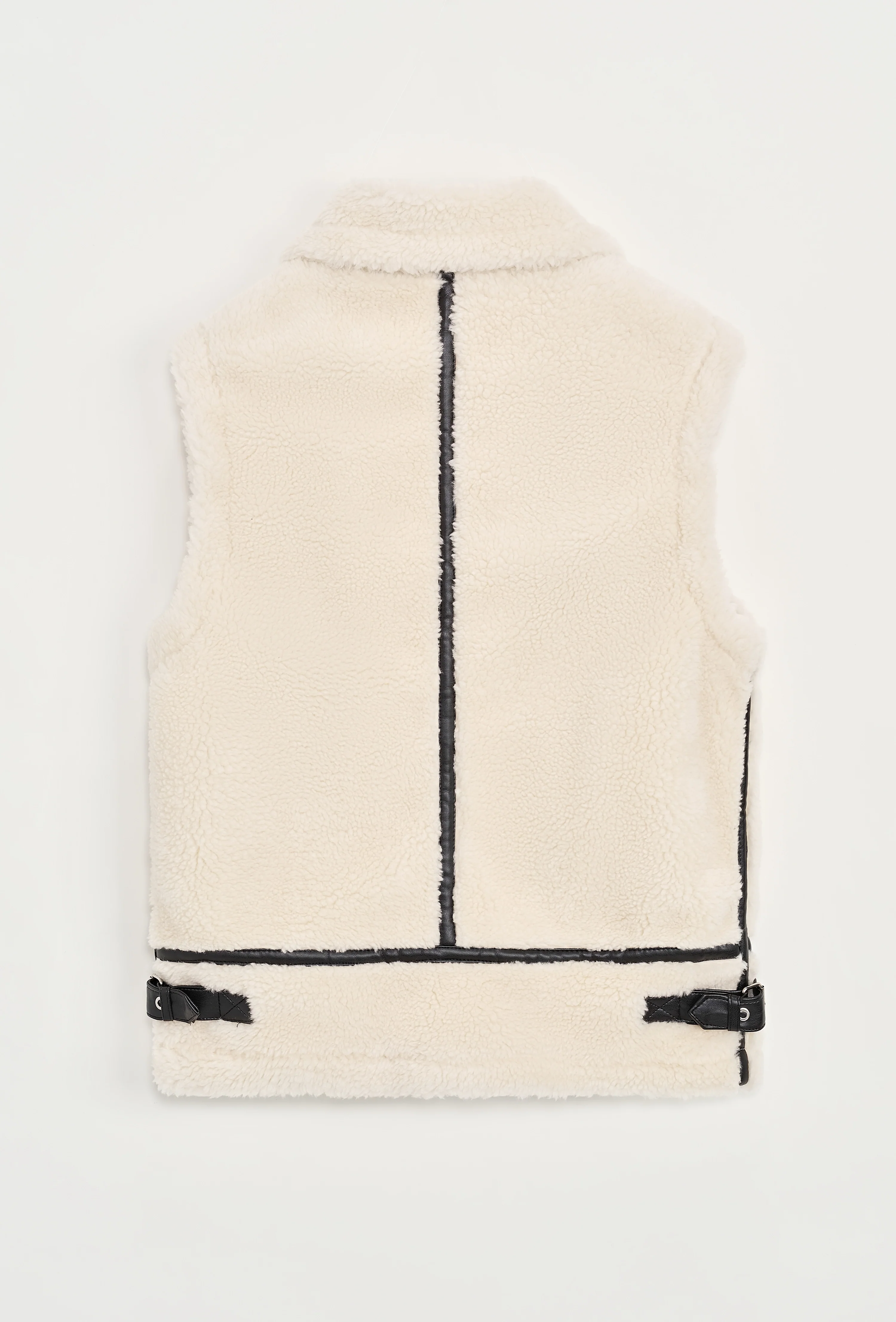 Blouson sans manches en moumoute - Image 6