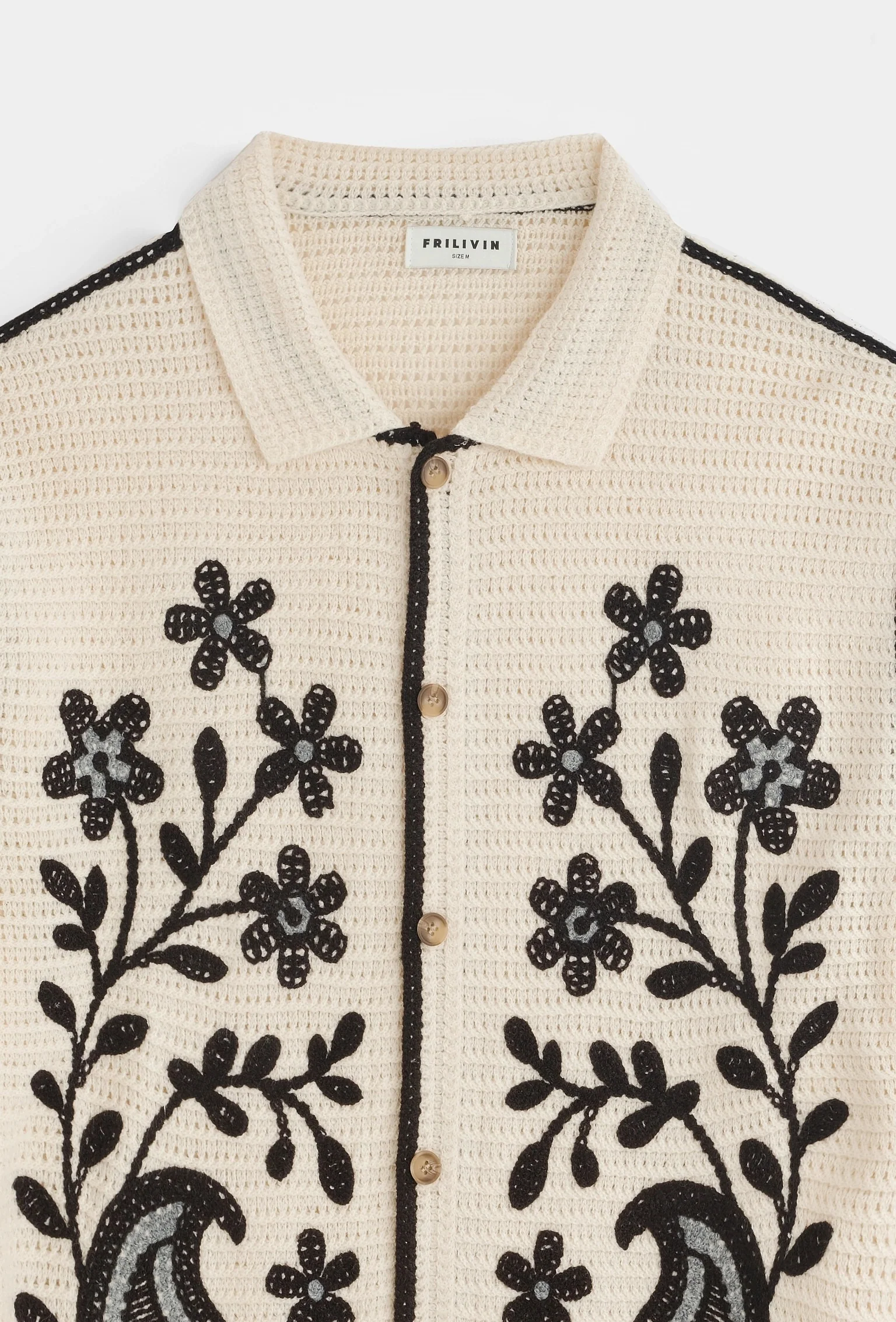 Chemise brodée style resort - Image 5