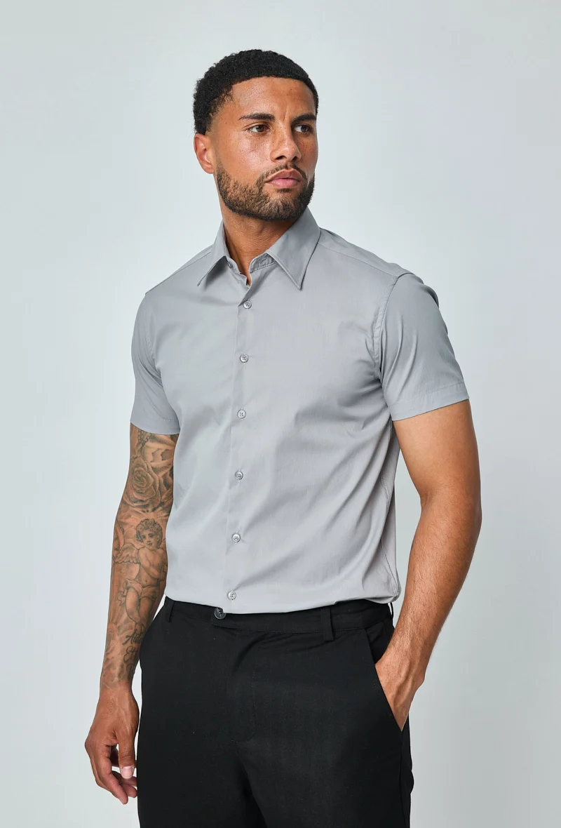 Chemise classique uni à manches courtes - Image 29