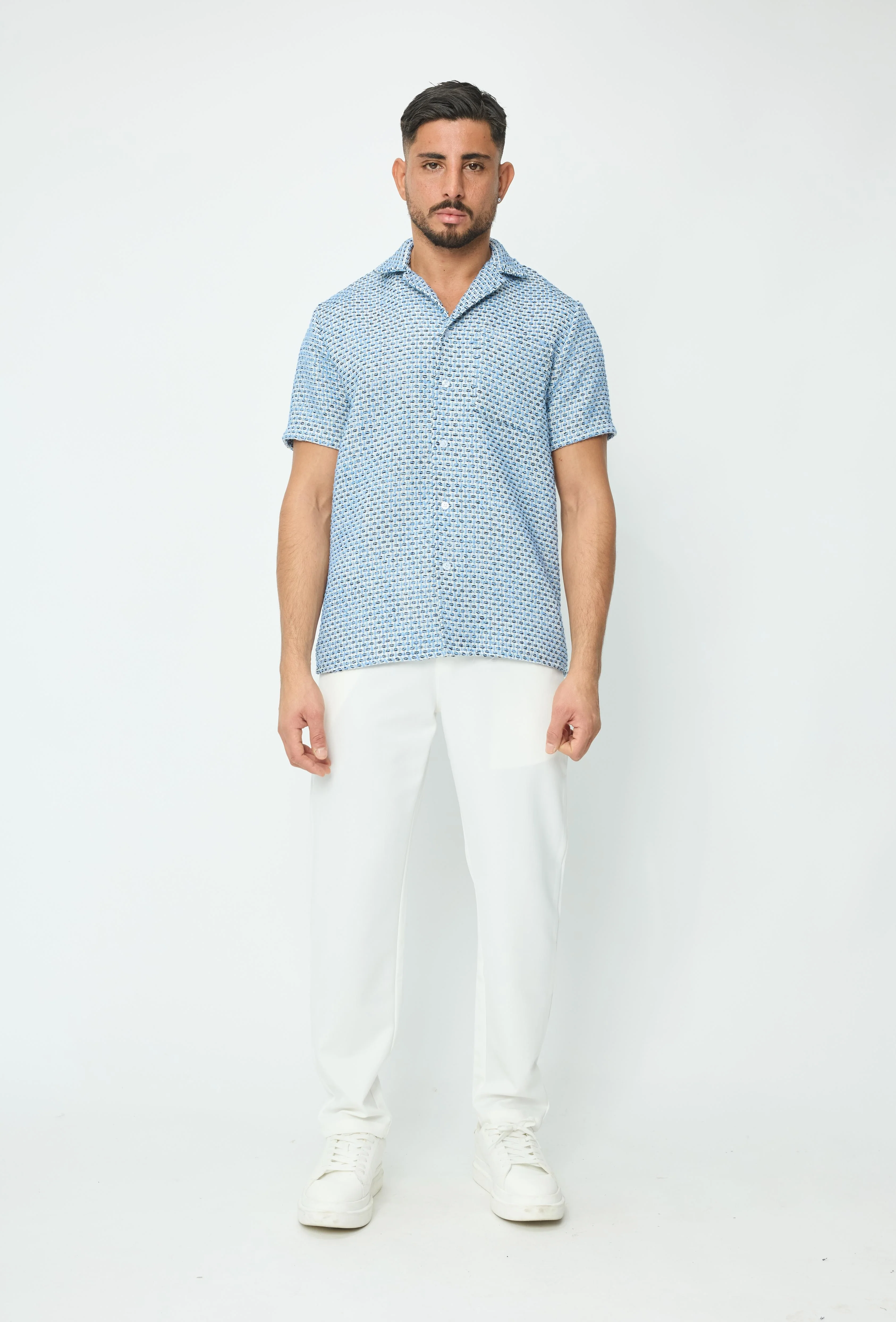 Chemise effet broderie avec des motifs carreaux - Image 15