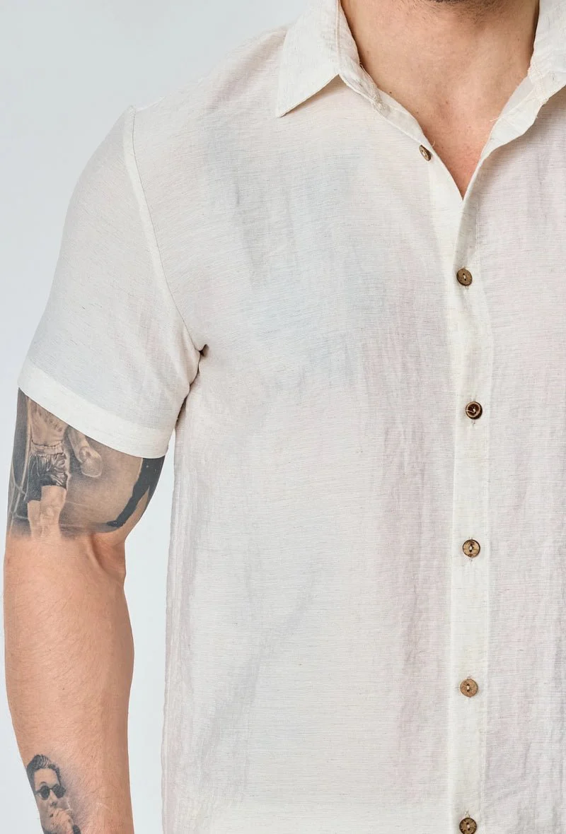 Chemise fine manches courtes unie - Image 2