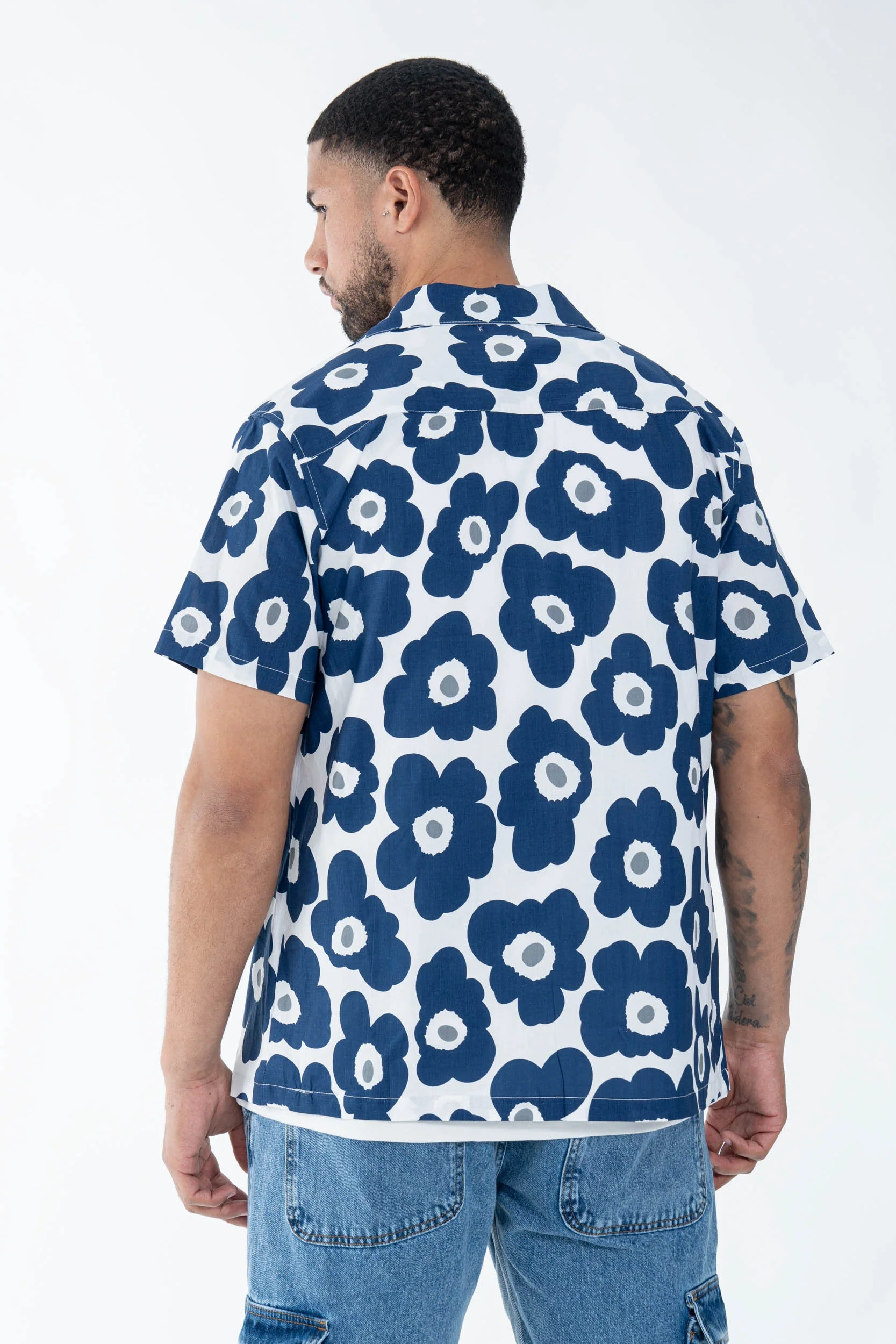 Chemise florale vivante - Image 4