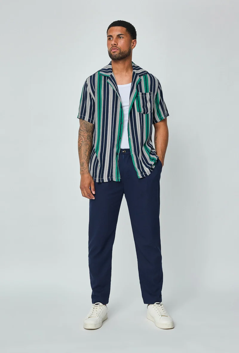 Chemise habillée à rayures verticales - Image 2