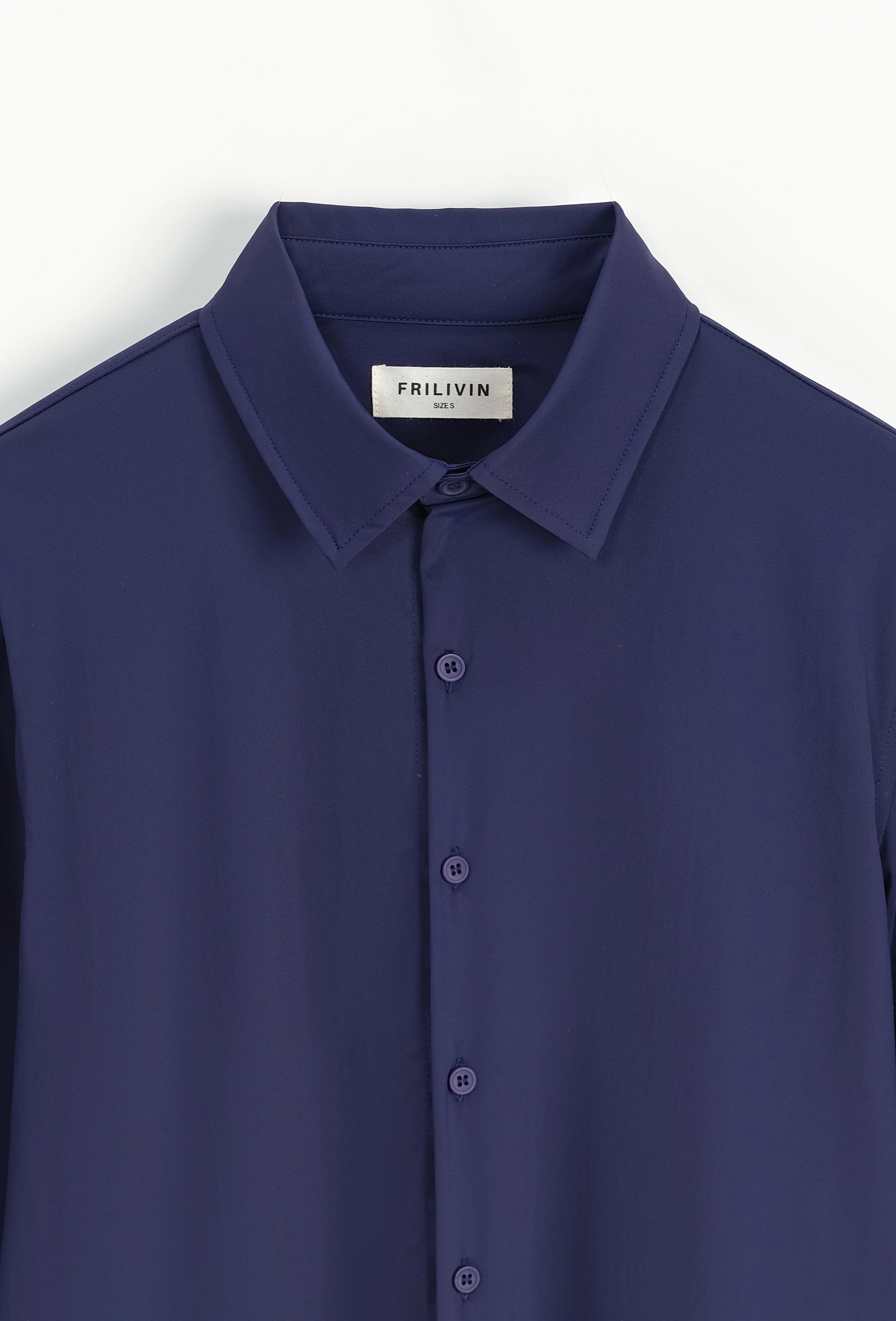 Chemise à manche longues boutonnée pour homme - Image 19