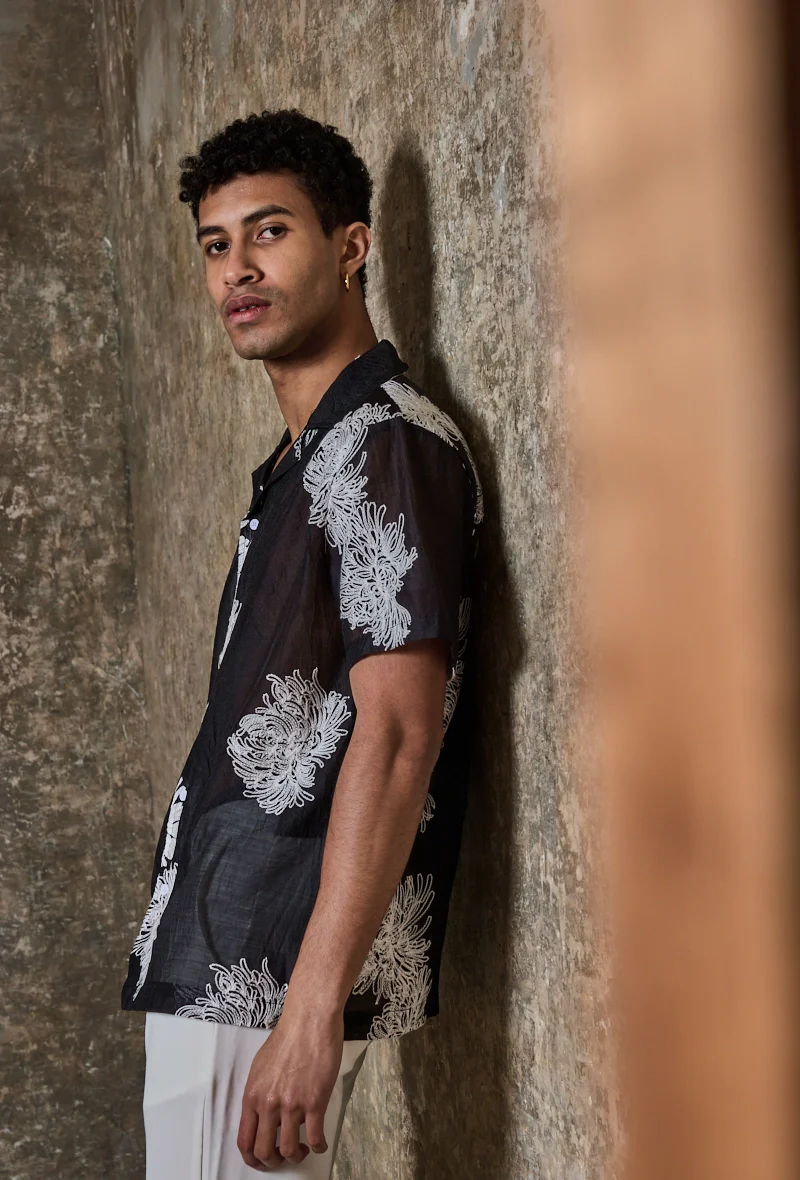 Chemise manches courtes à motifs fleuris broder - Image 3