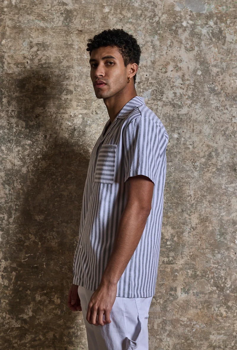 Chemise manches courtes à rayures - Image 3