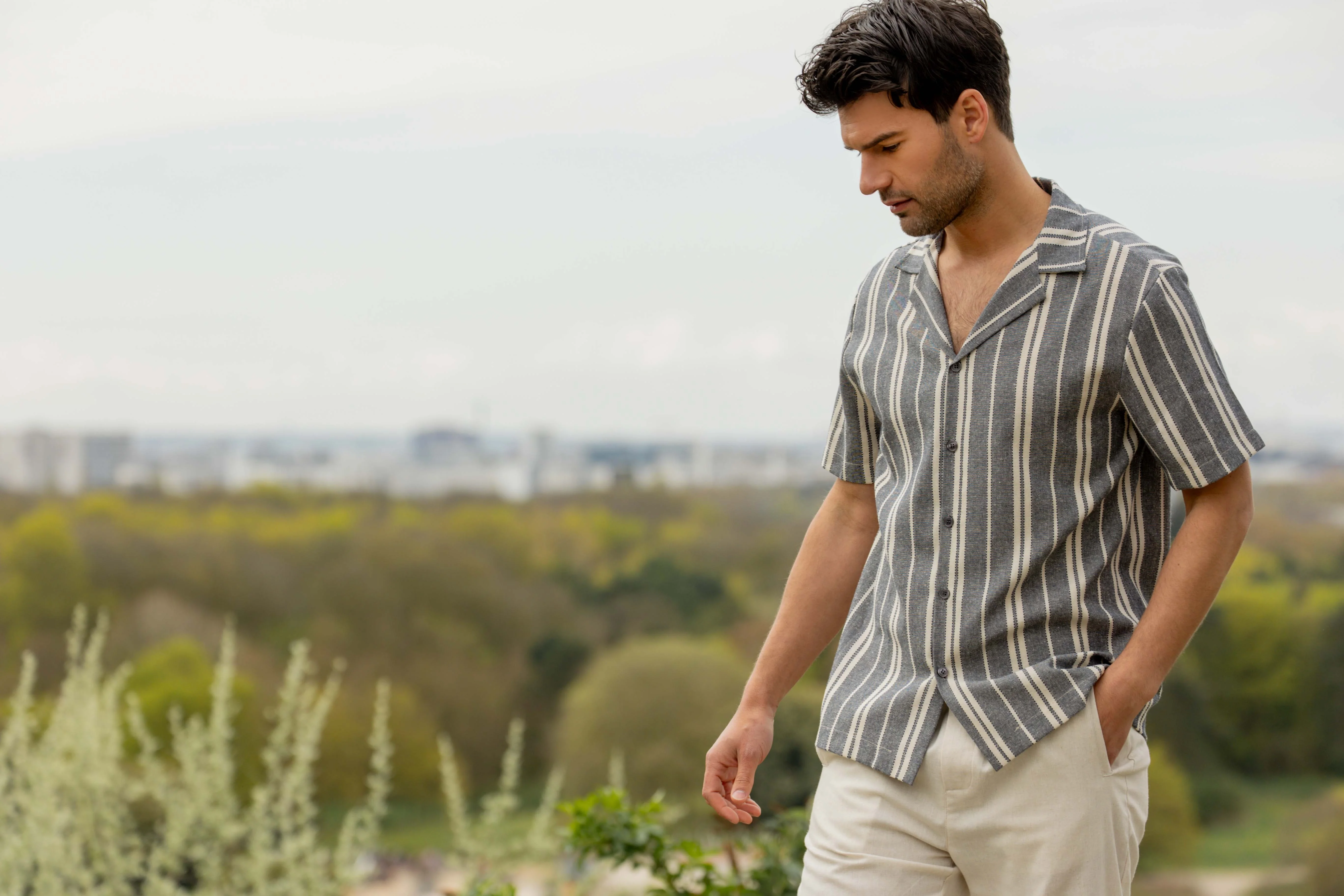 Chemise rayée col bowling - Image 4