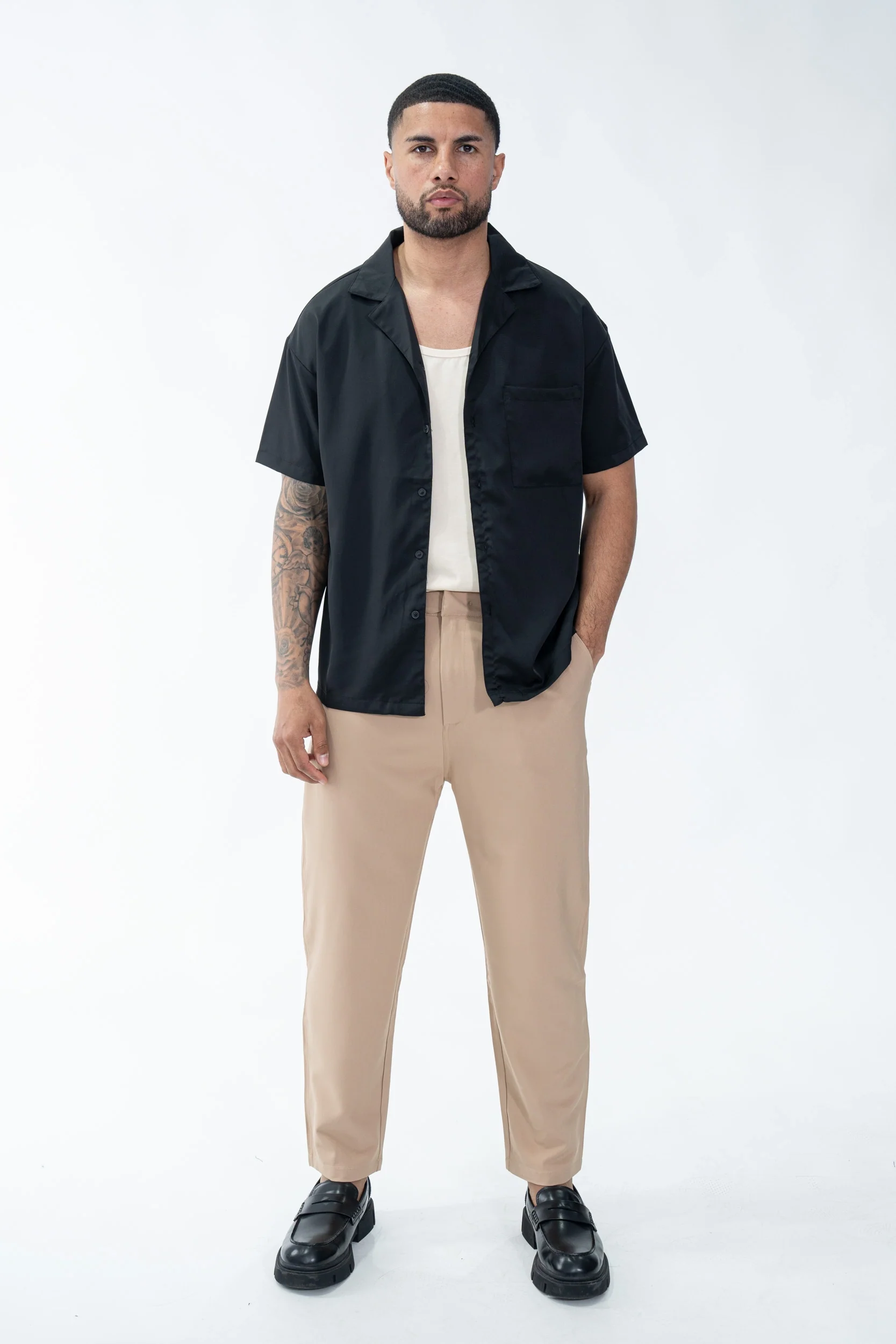 Chemise toile manches courtes unie - Image 10