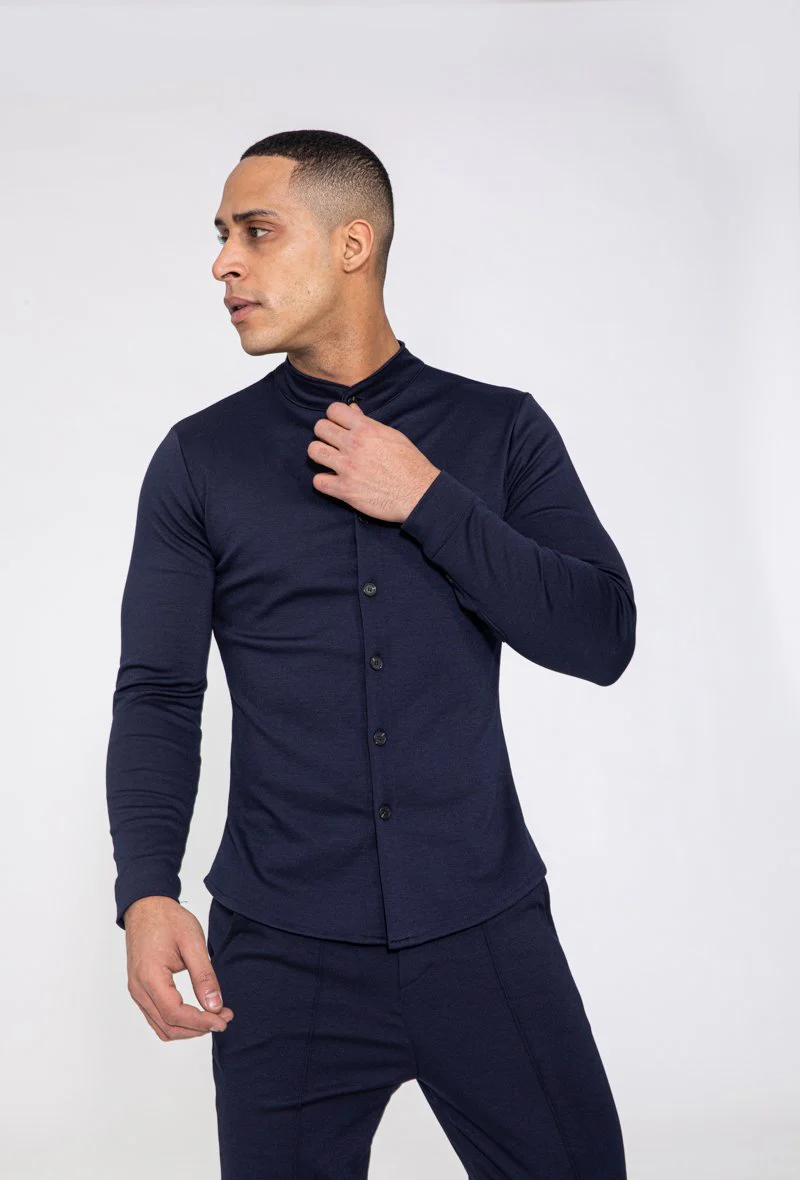 Chemise unie col mao à manches longues - Image 7