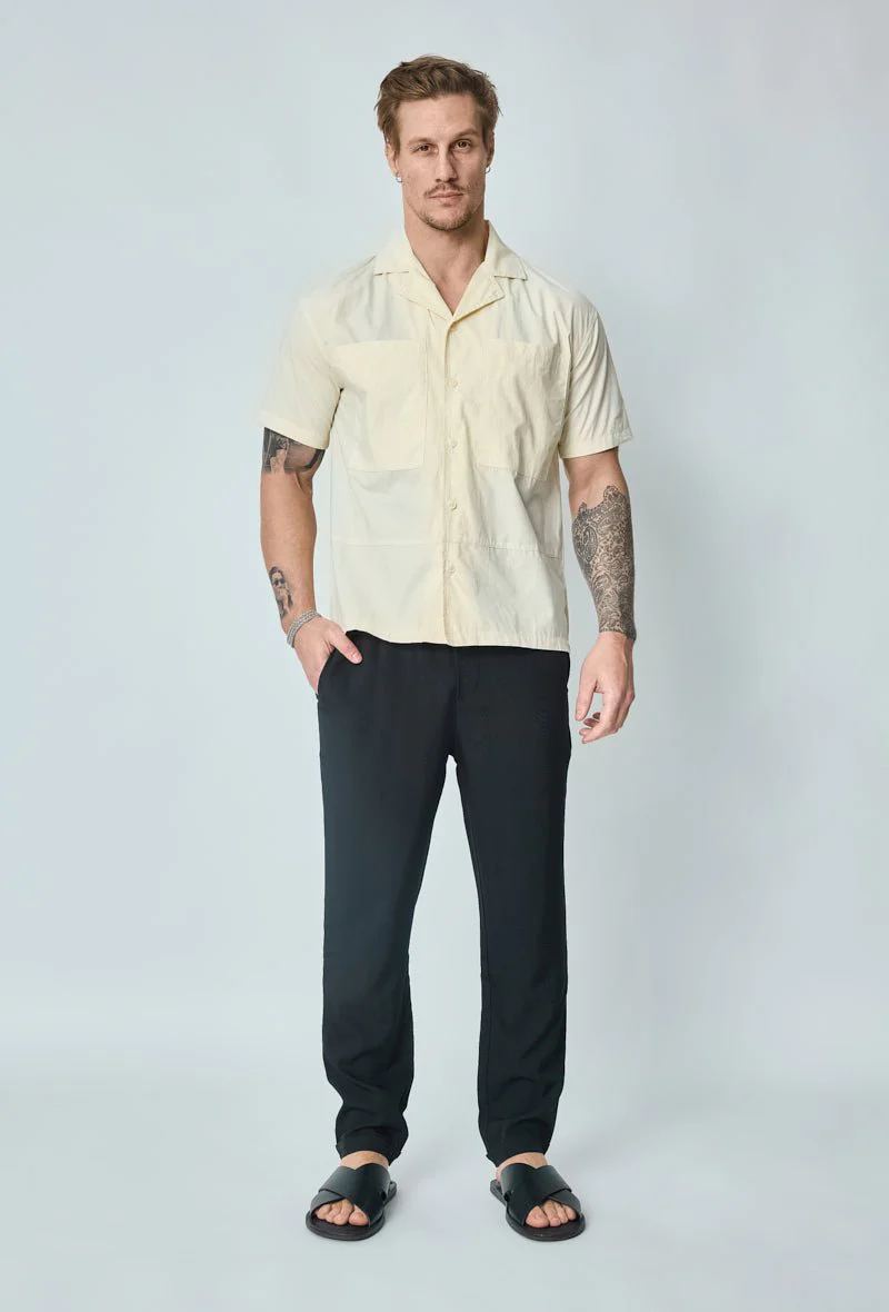 Chemise unie manches courtes - Image 5