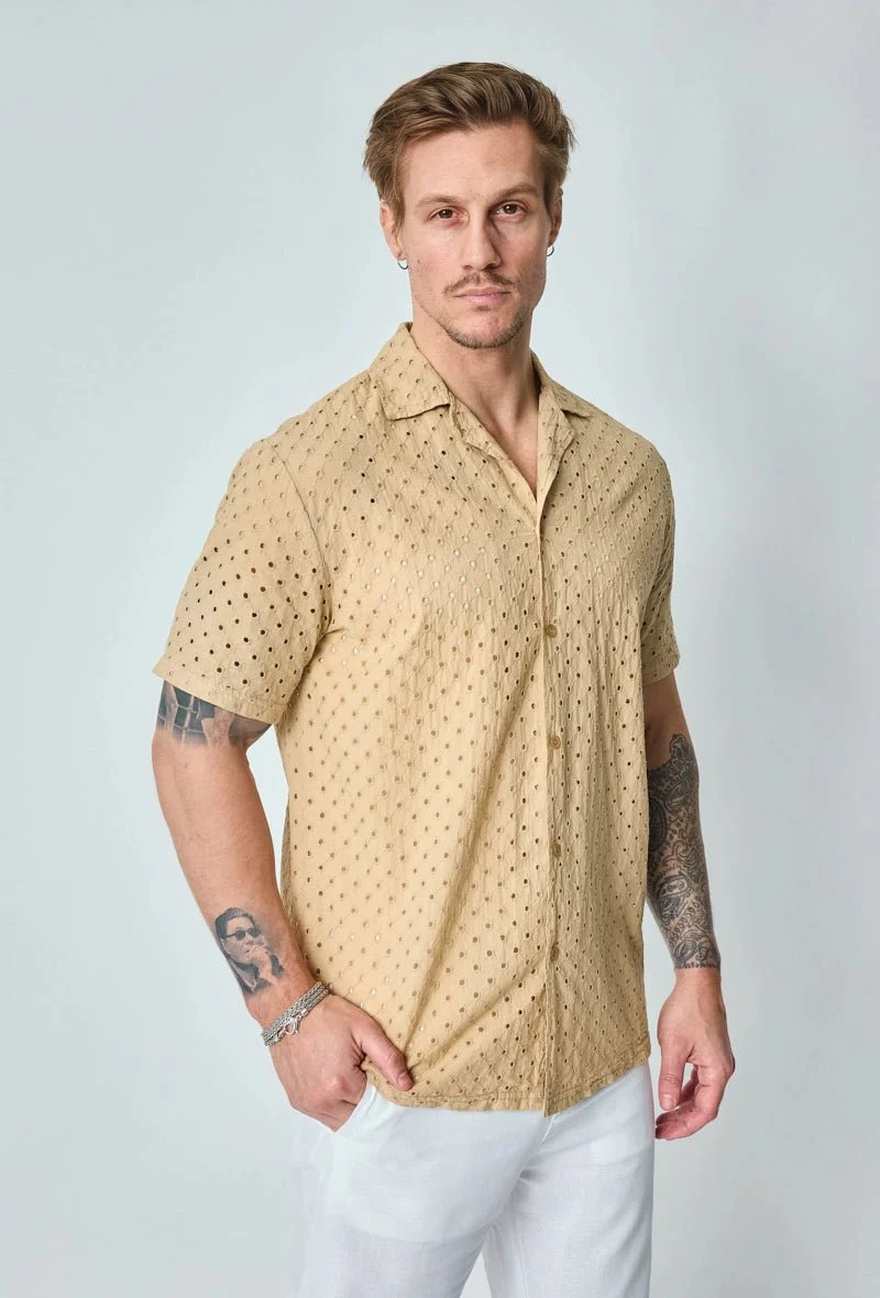 Chemise unie trouée manches courtes - Image 8