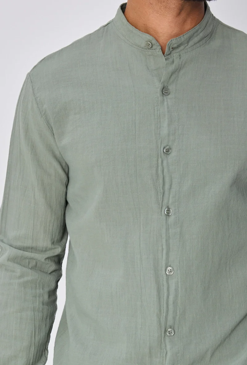 Chemise unie à manches longues - Image 9