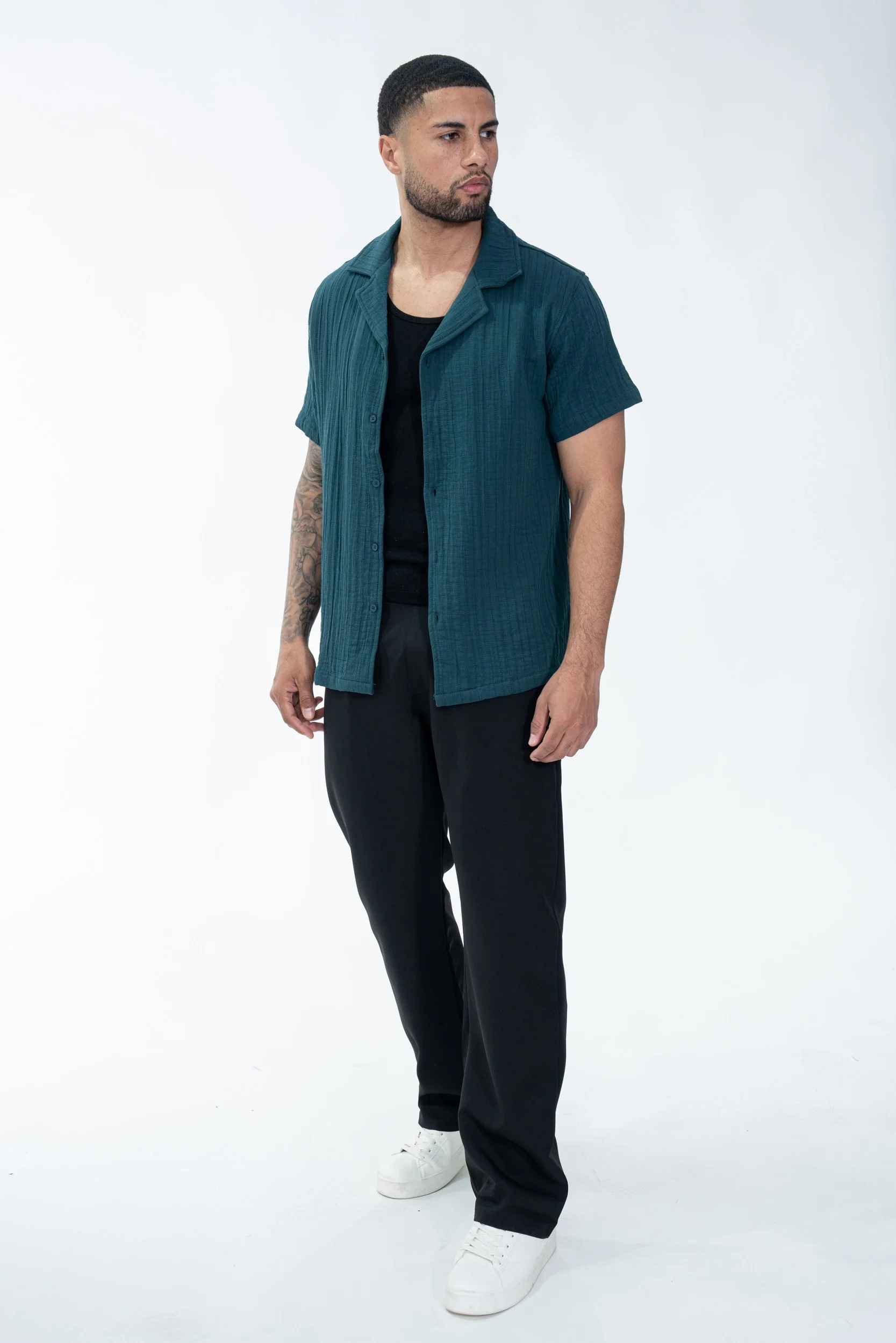 Chemise unie manches courtes - Image 3