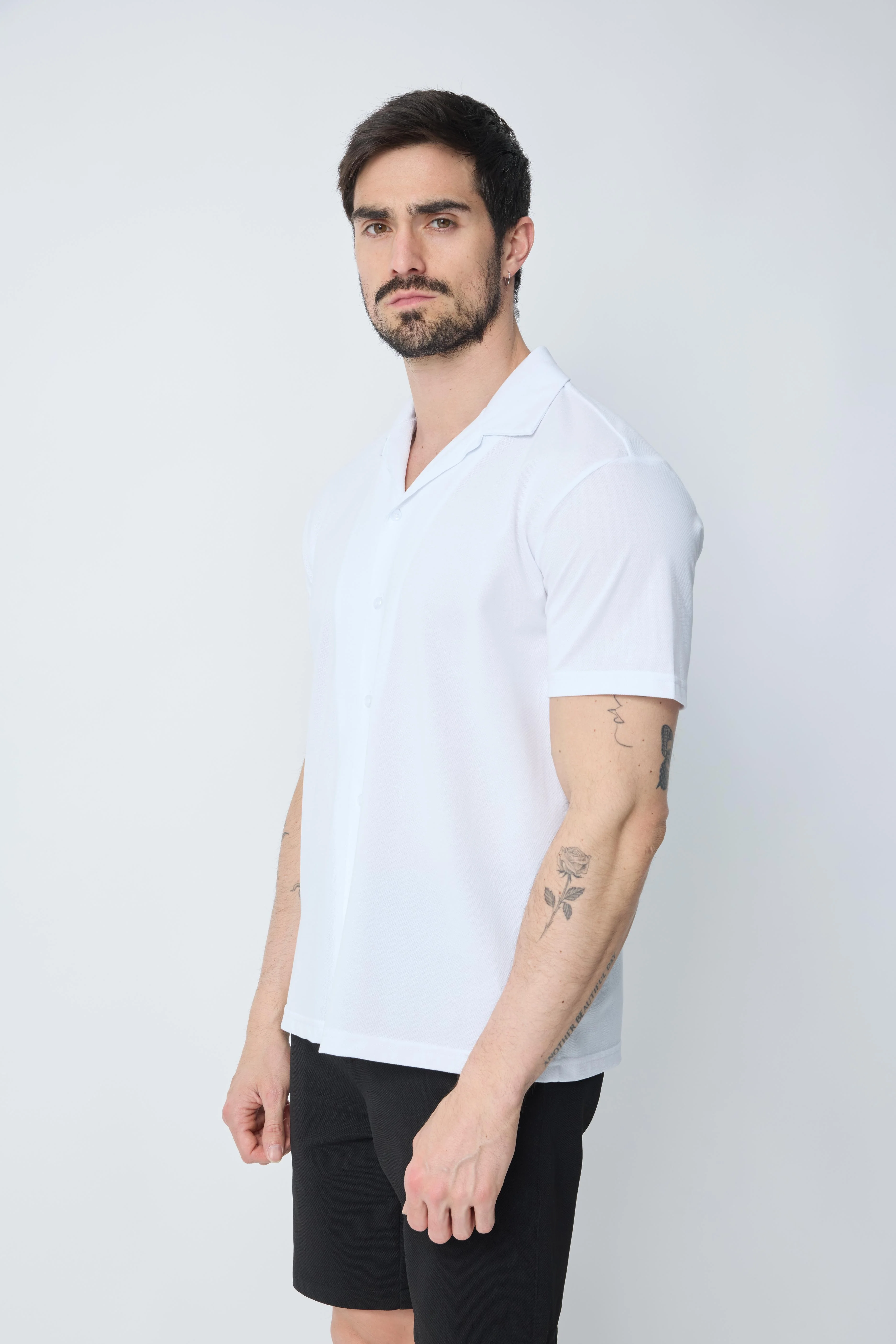 Chemise unie manches courtes - Image 2