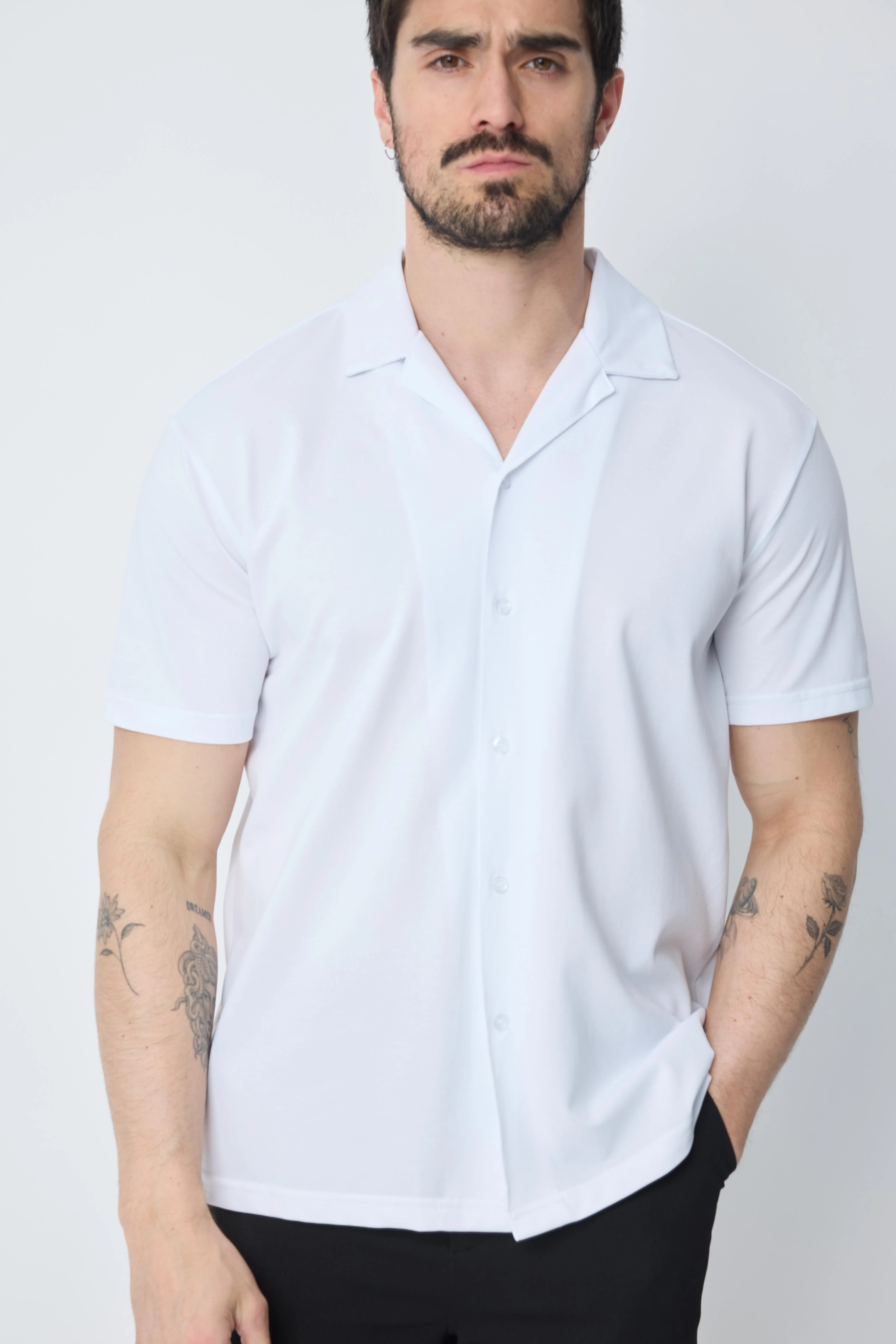 Chemise unie manches courtes - Image 3