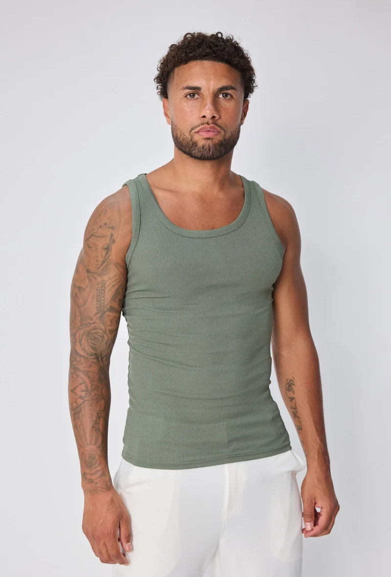 T-shirt débardeur ajusté sans manches - Image 20