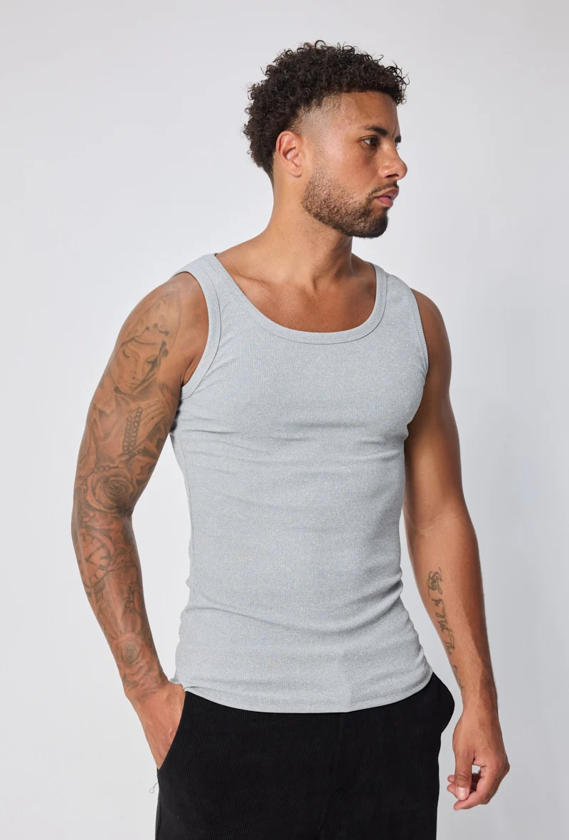 T-shirt débardeur ajusté sans manches - Image 27