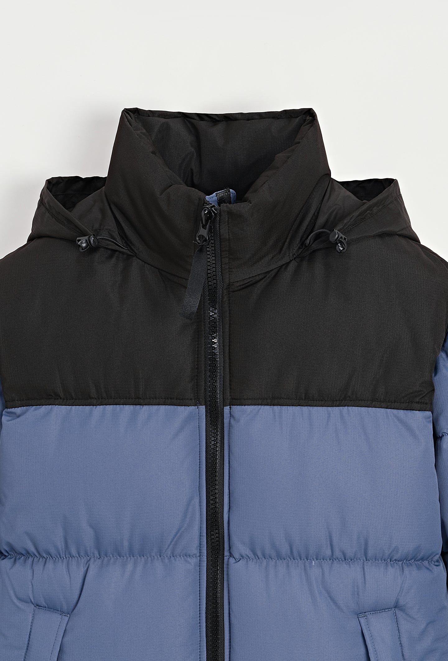 Blouson bi couleur à capuche - Image 28