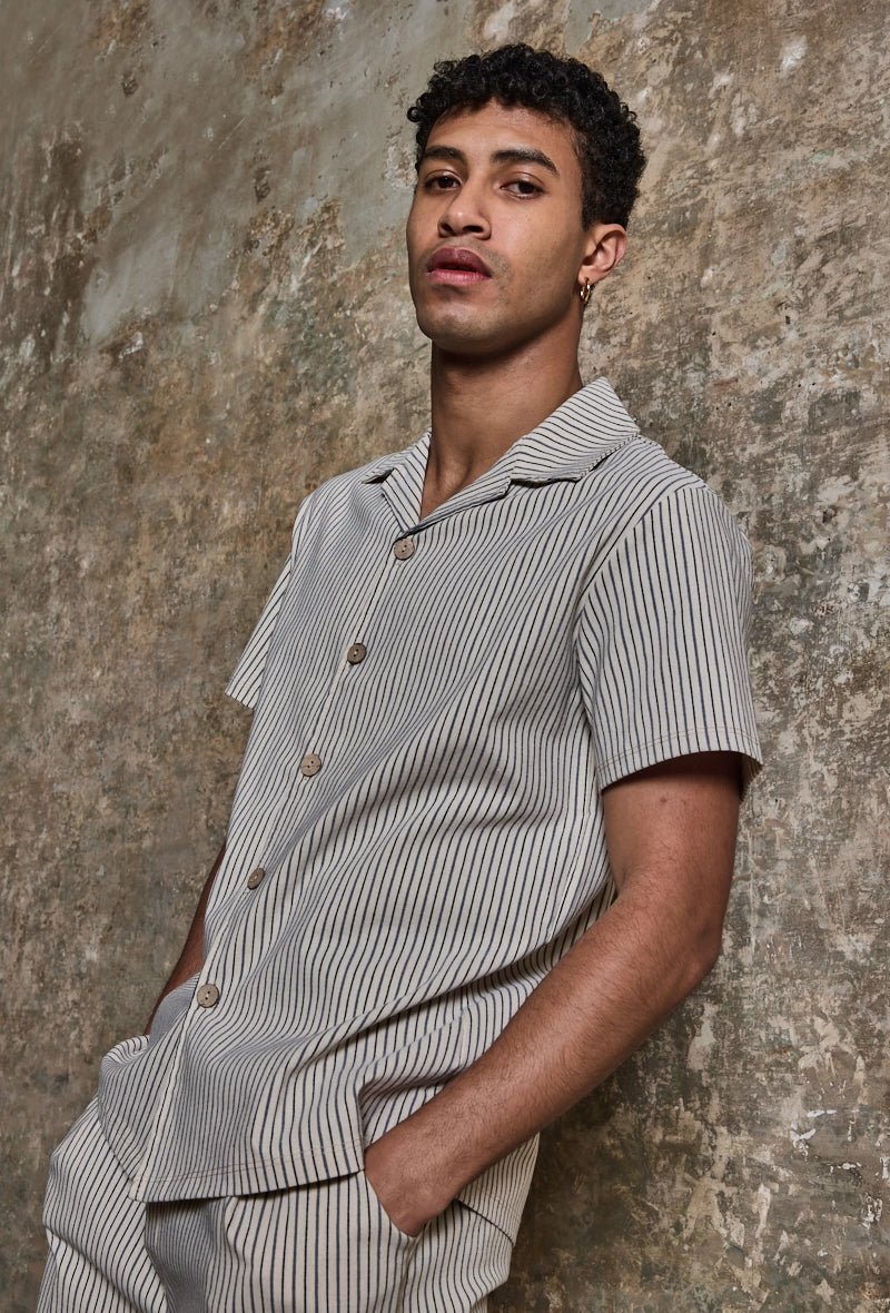 Ensemble à rayures chemise manches courtes pantalon - Image 18