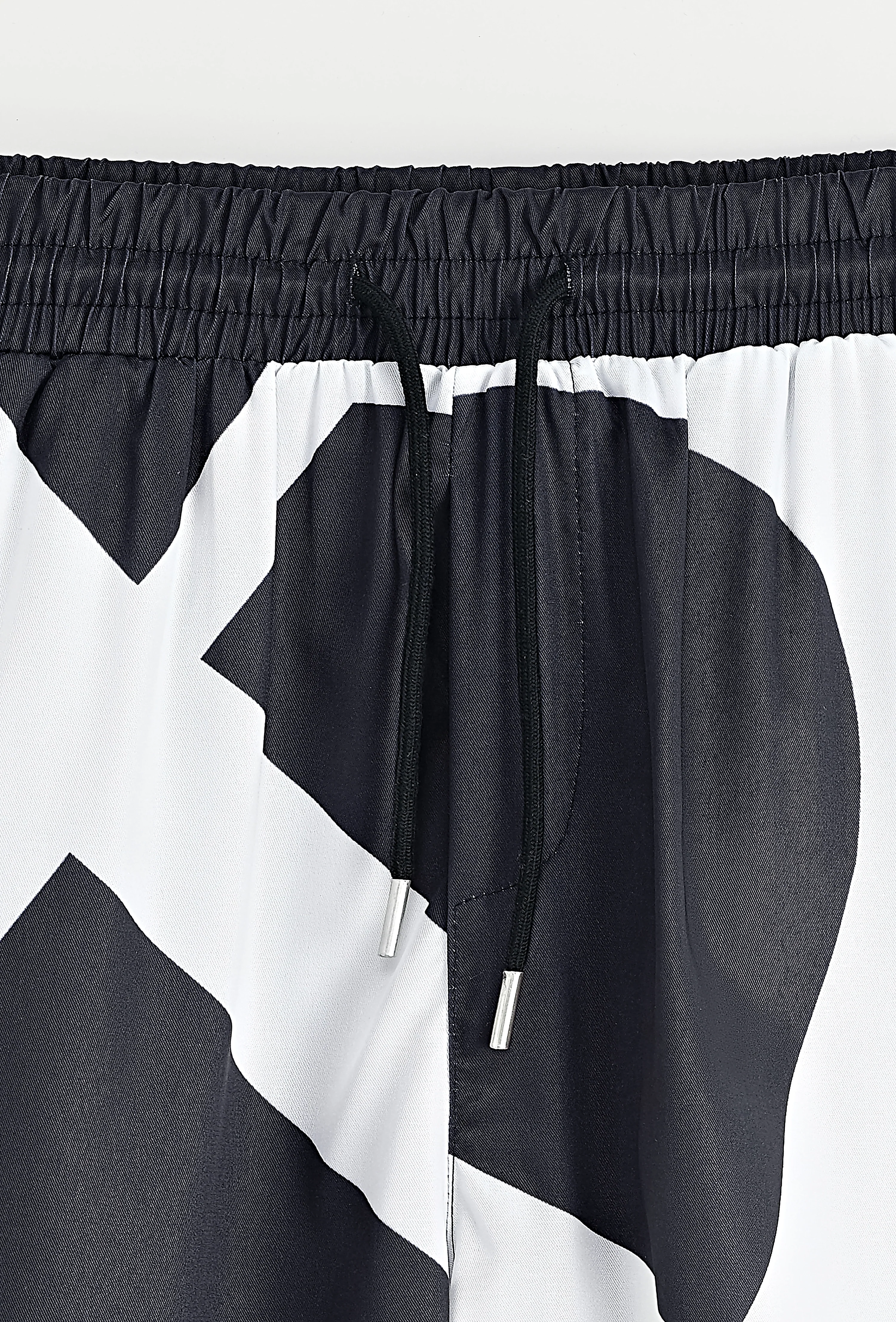 Ensemble chemise et short à motif - Image 12
