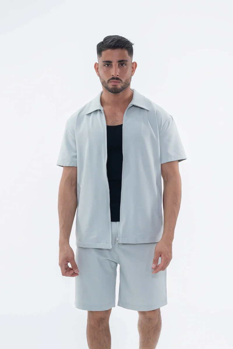 Ensemble chemise et shorts zippé moderne - Image 14