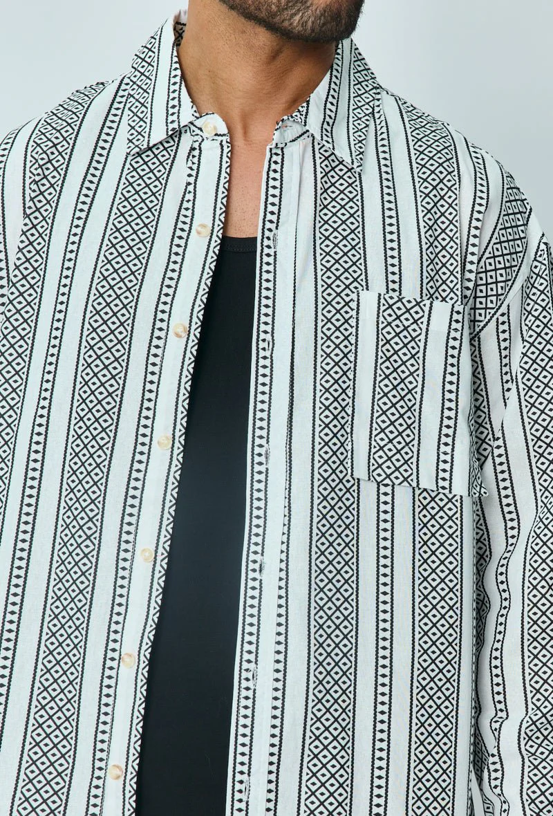 Ensemble chemise pantalon à motifs géométriques - Image 3