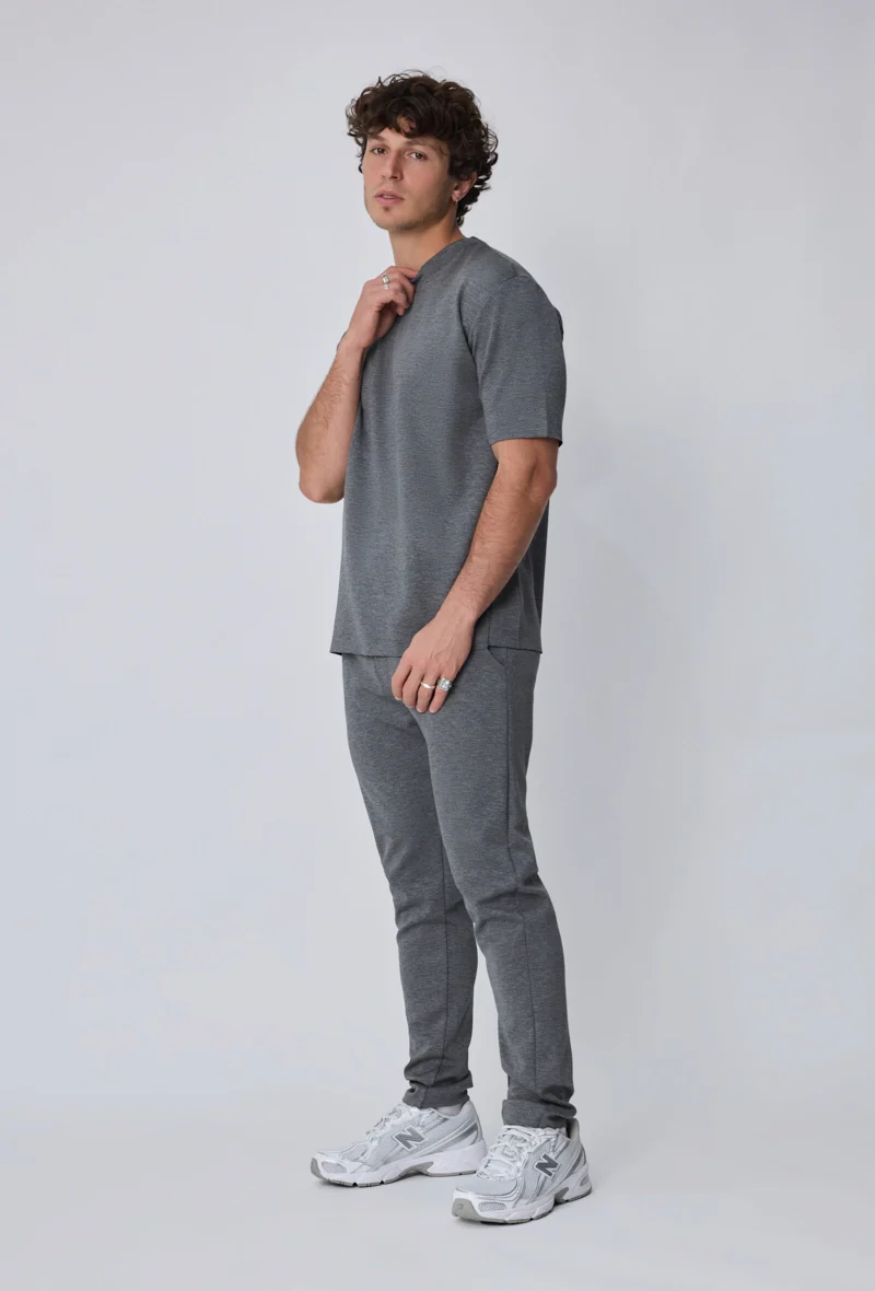 Ensemble t-shirt pantalon décontracté élégant - Image 14