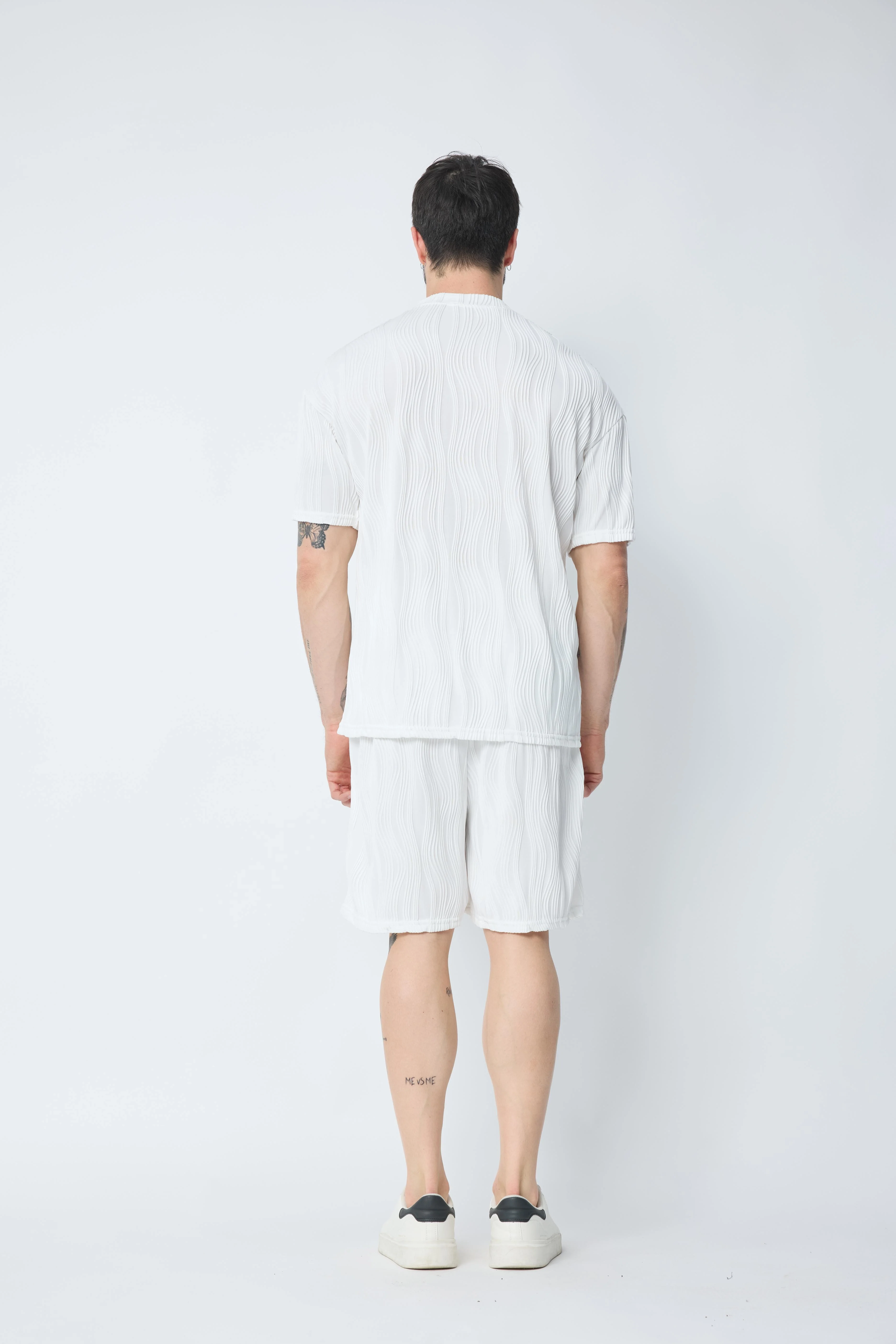 Ensemble uni t-shirt et short - Image 16