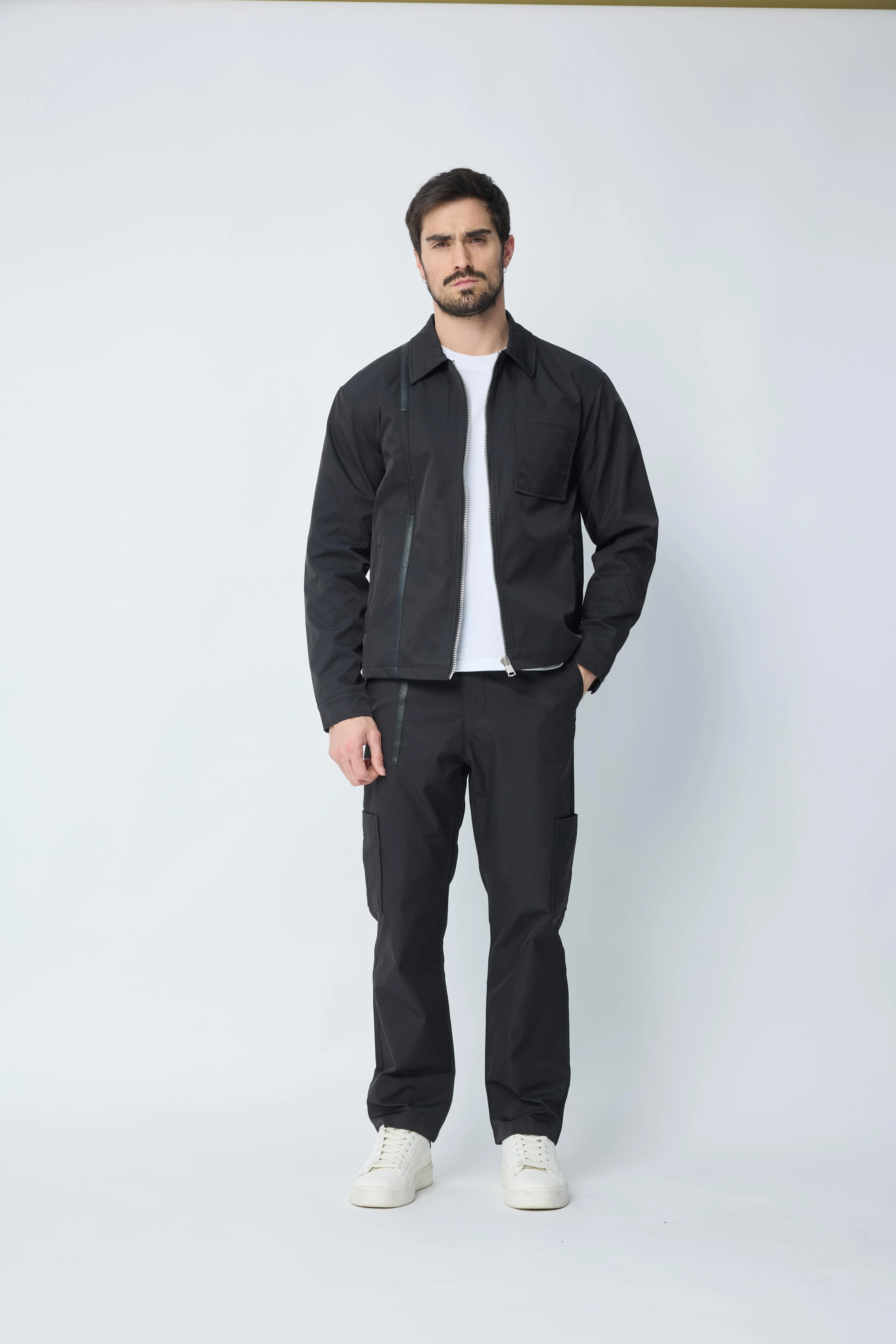 Ensemble veste et pantalon à poche uni - Image 21