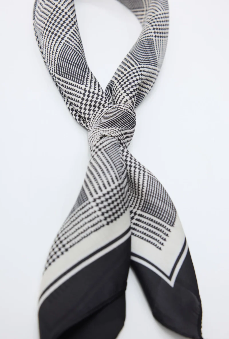 Foulard - Image 4