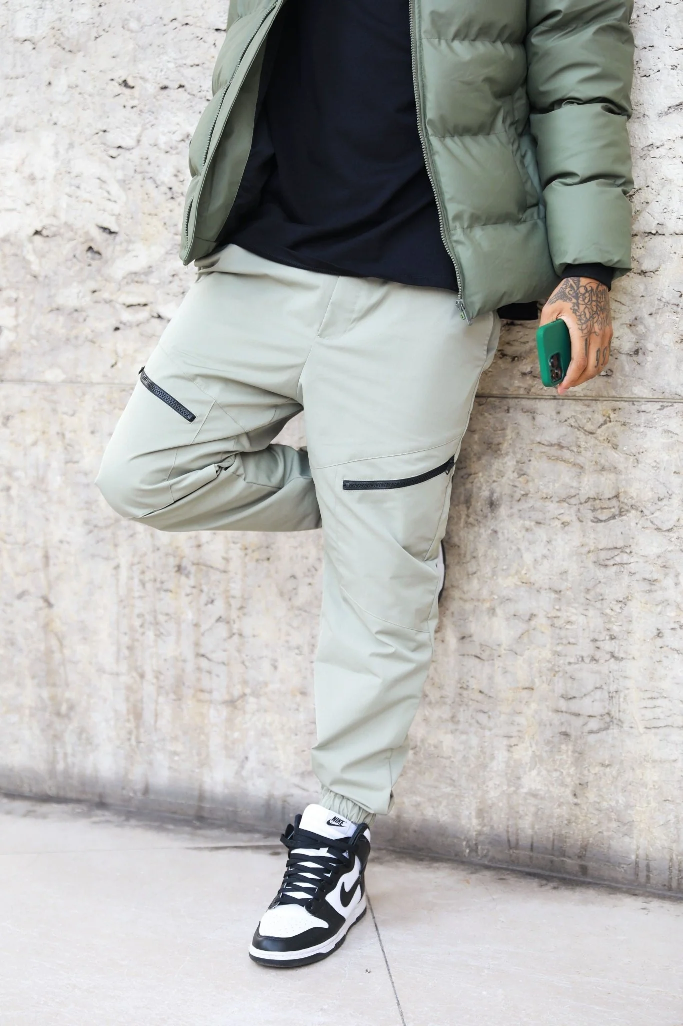 Pantalon jogging pour homme avec plusieurs poches