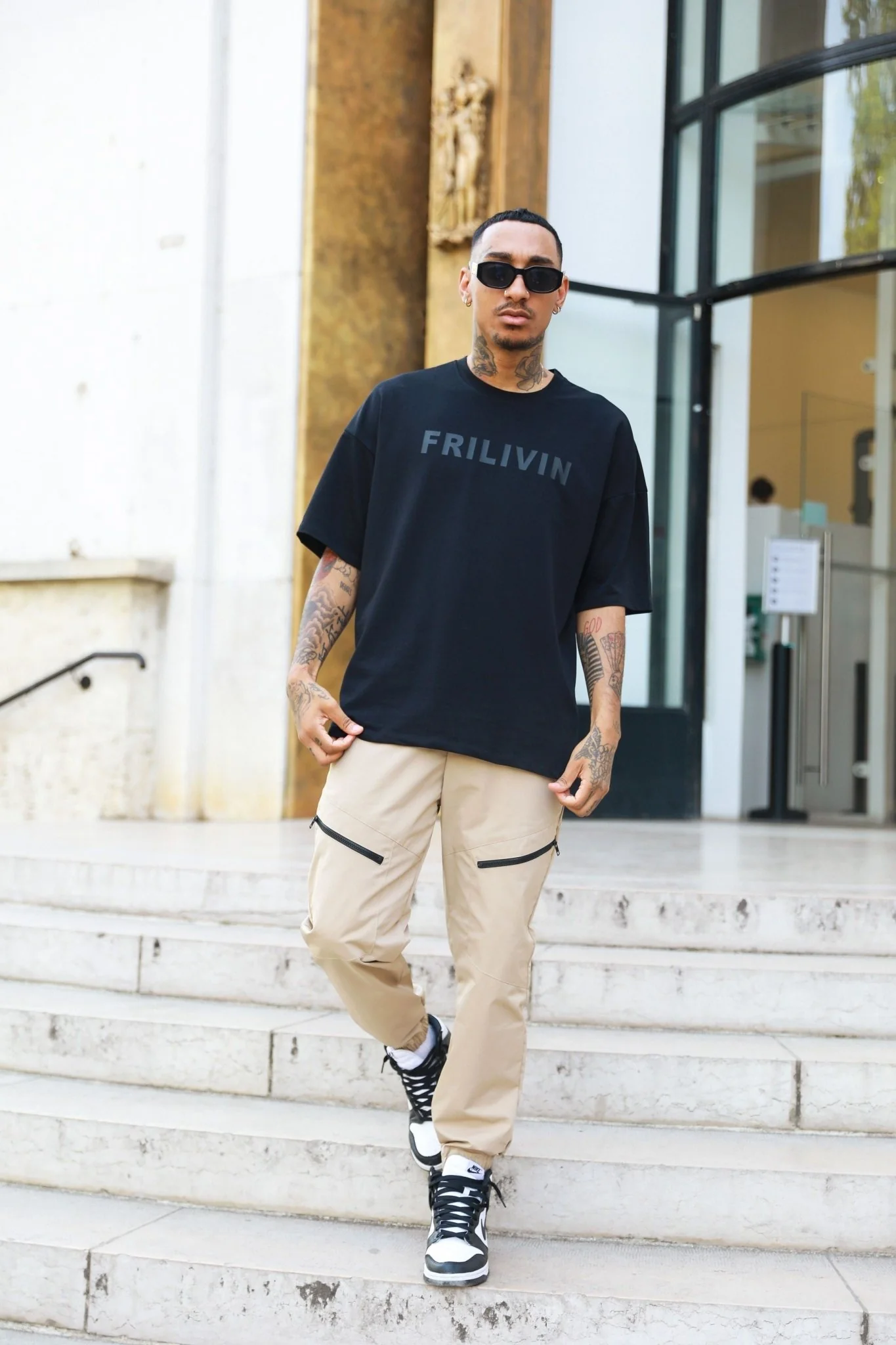 Pantalon jogging pour homme avec plusieurs poches - Image 13