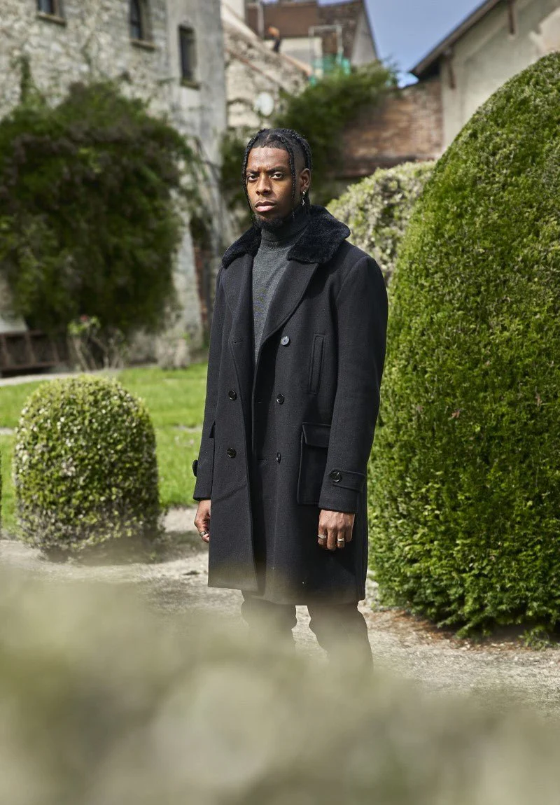 Manteau boutonné col à fourrure - Image 11
