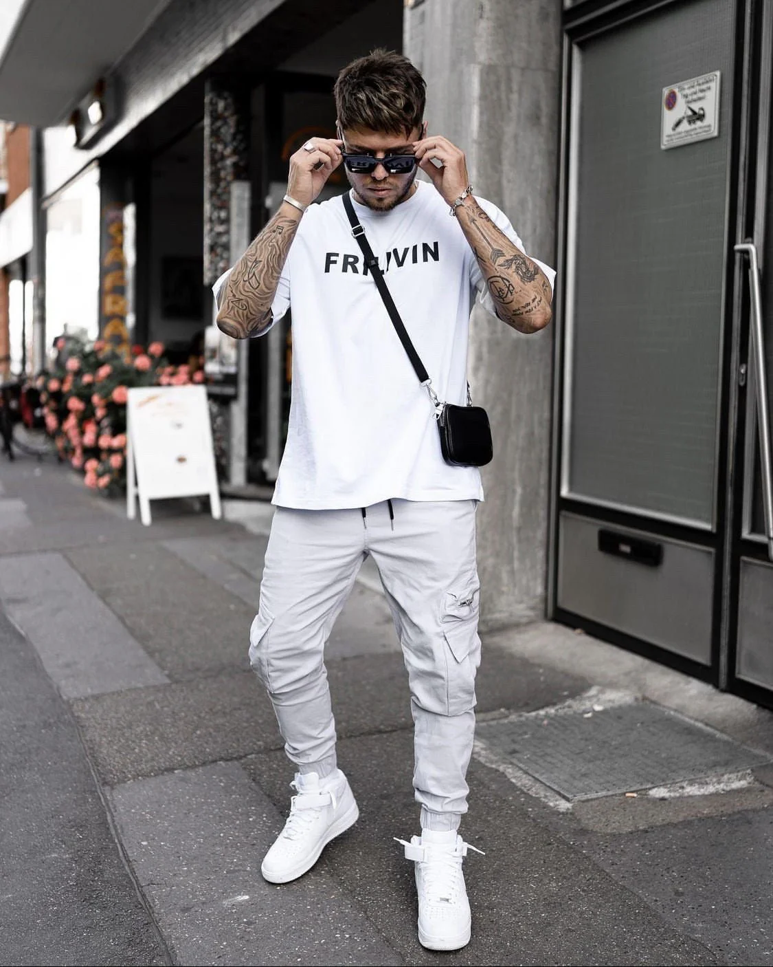 Pantalon cargo jogger avec zip - Image 25