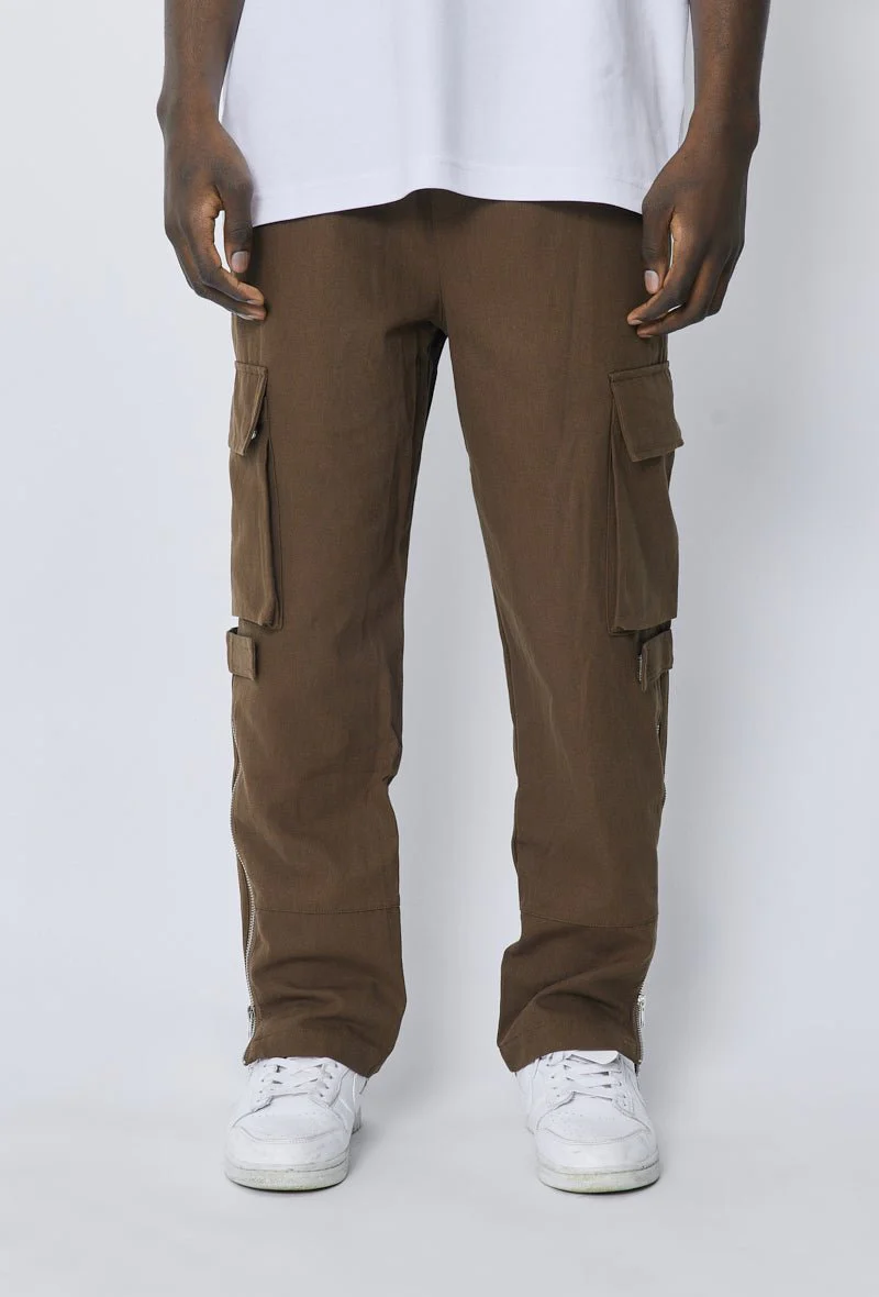 Pantalon cargo toile à fentes zippées