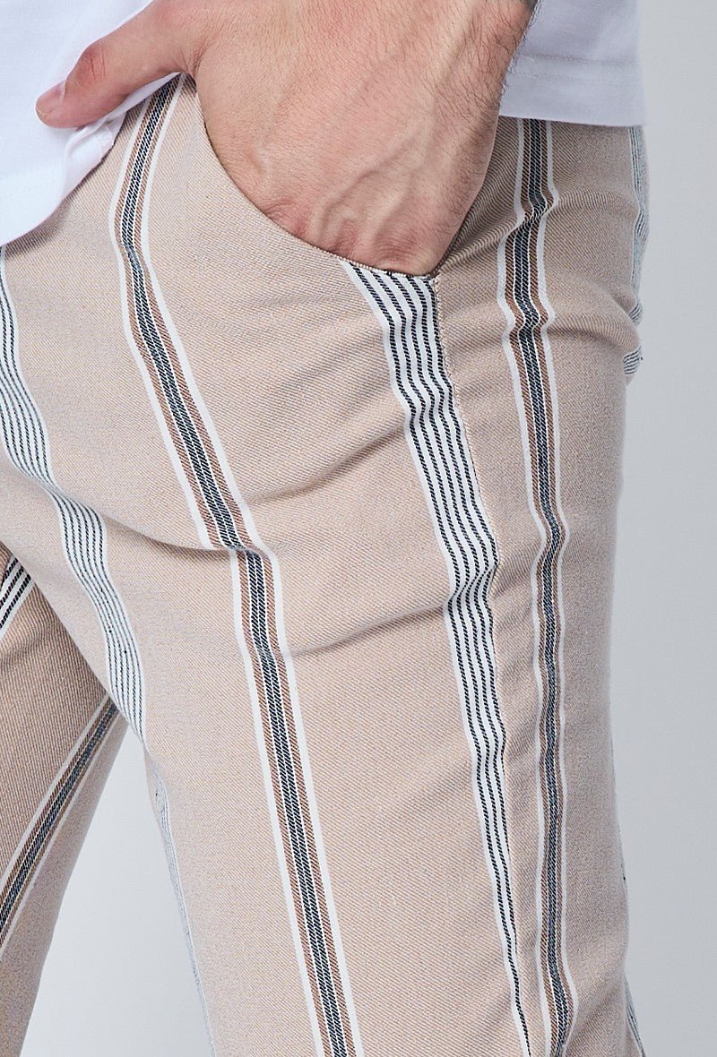 Pantalon chino à rayures - Image 4