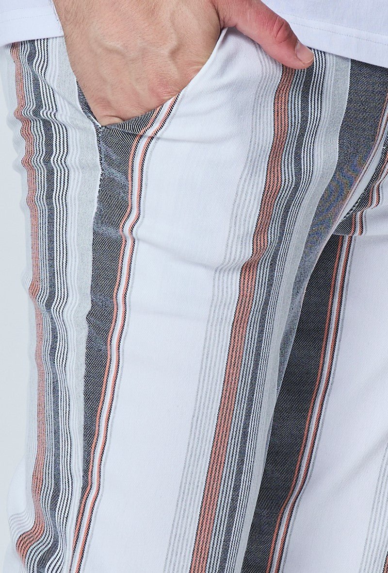 Pantalon chino à rayures - Image 5
