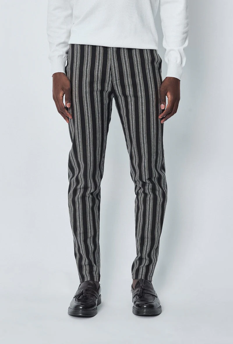 Pantalon chino à rayures - Image 23