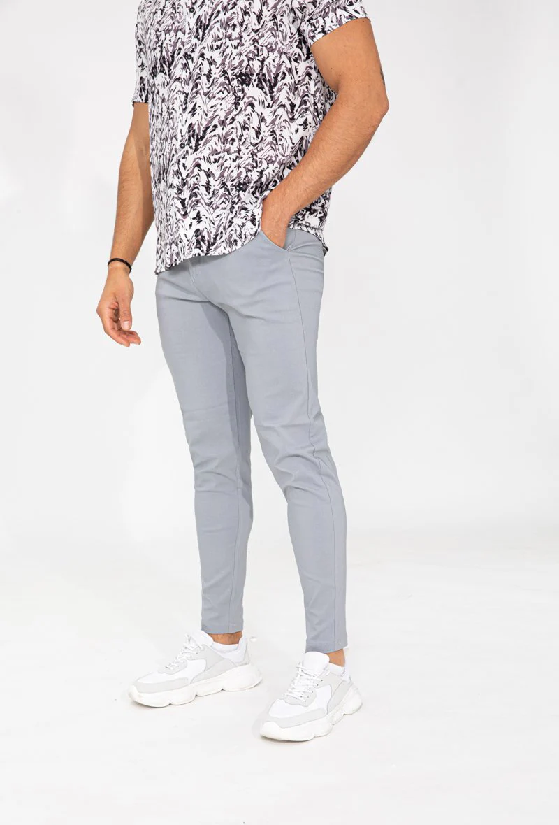 Pantalon chino classique stretch - Image 9