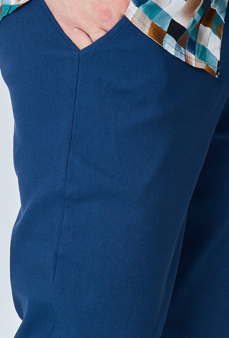 Pantalon chino classique uni - Image 16