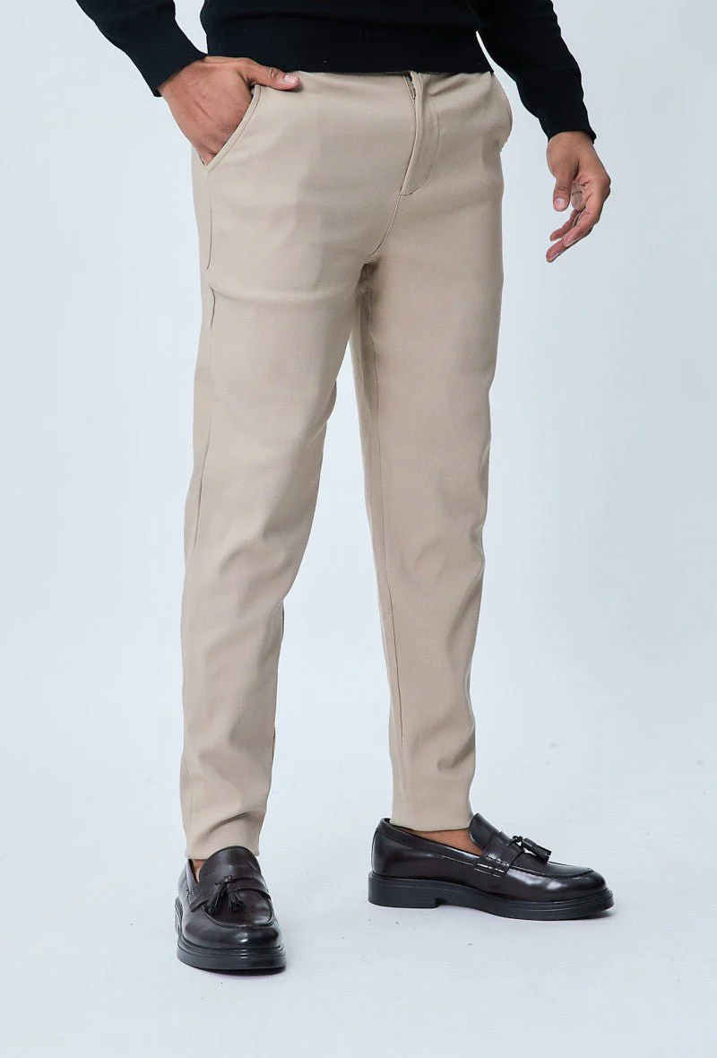 Pantalon chino classique uni - Image 26