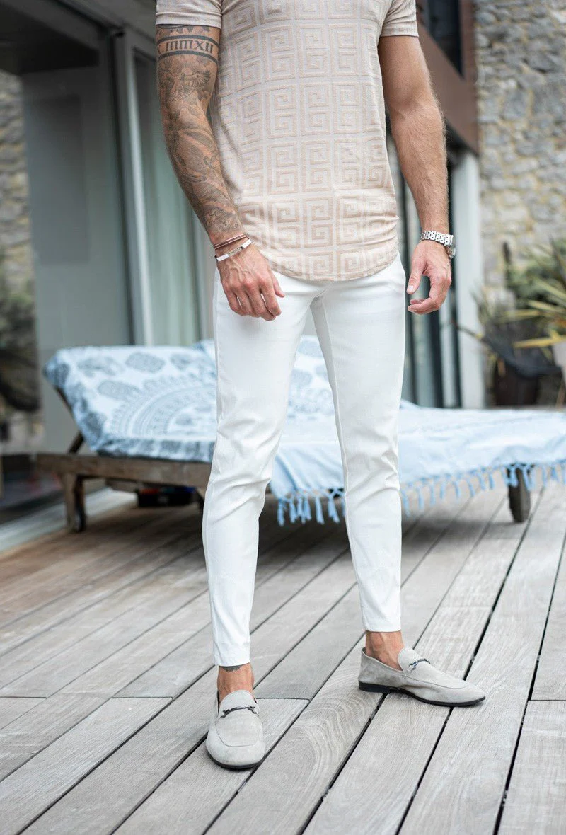 Pantalon chino classique uni