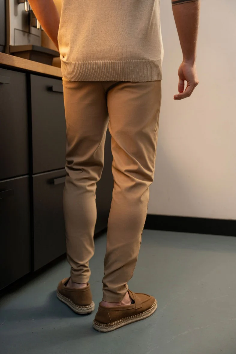 Pantalon chino classique uni - Image 63