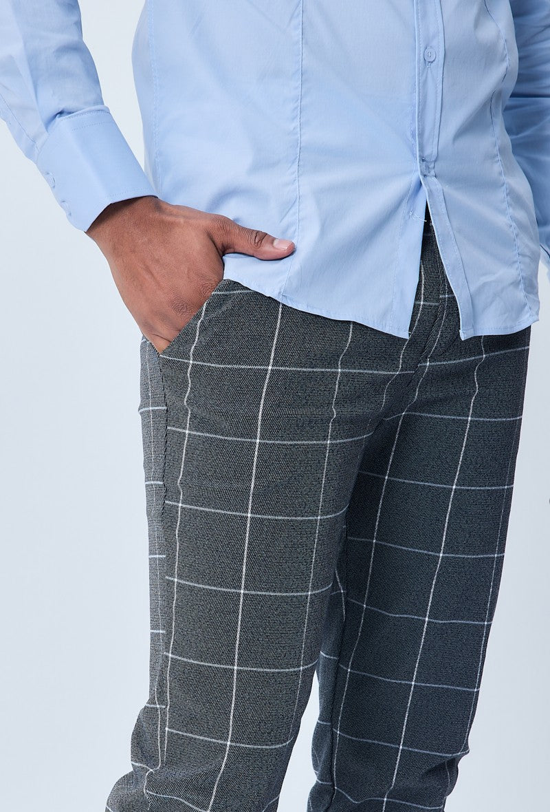 Pantalon habillé à carreaux - Image 4