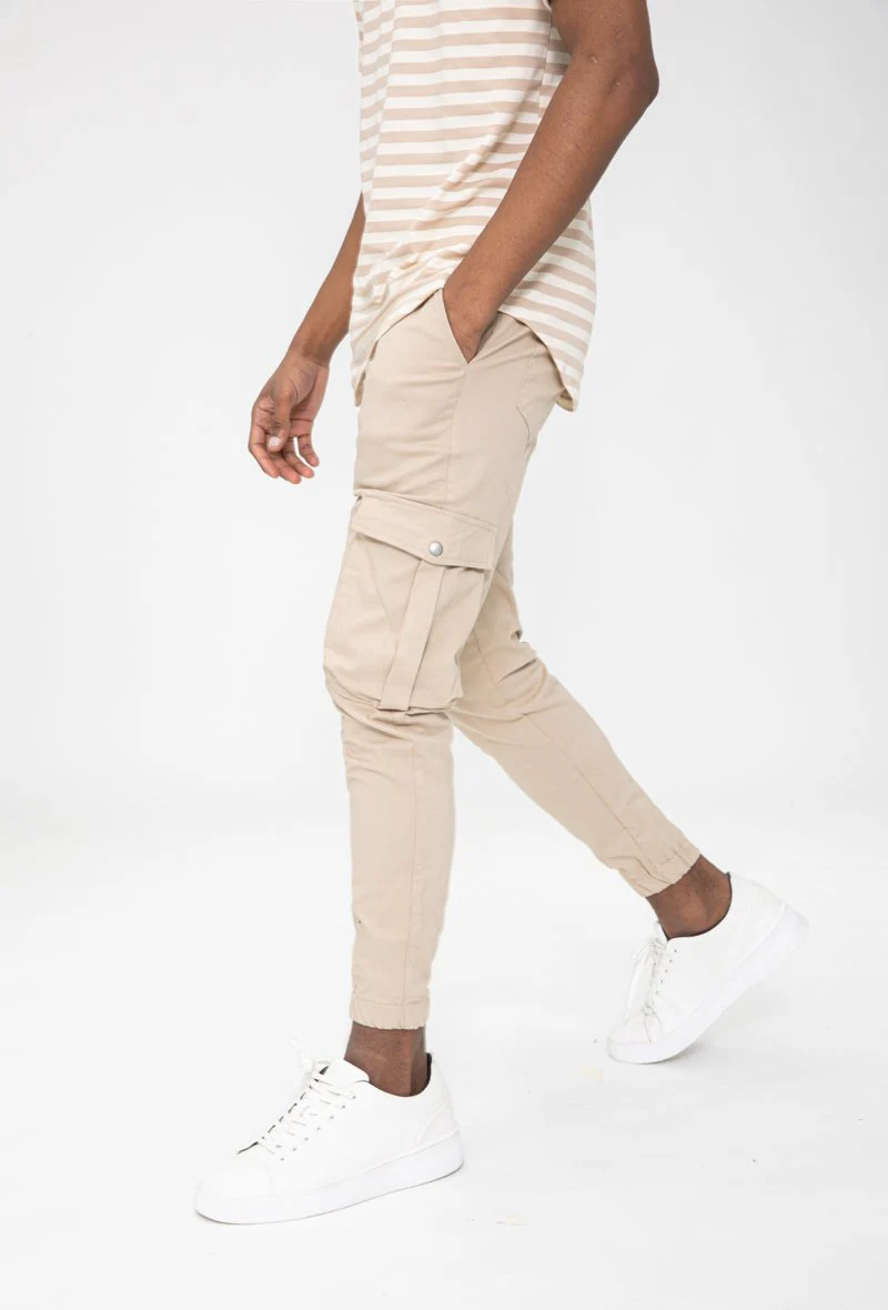 Pantalon jogging cargo - Image 12