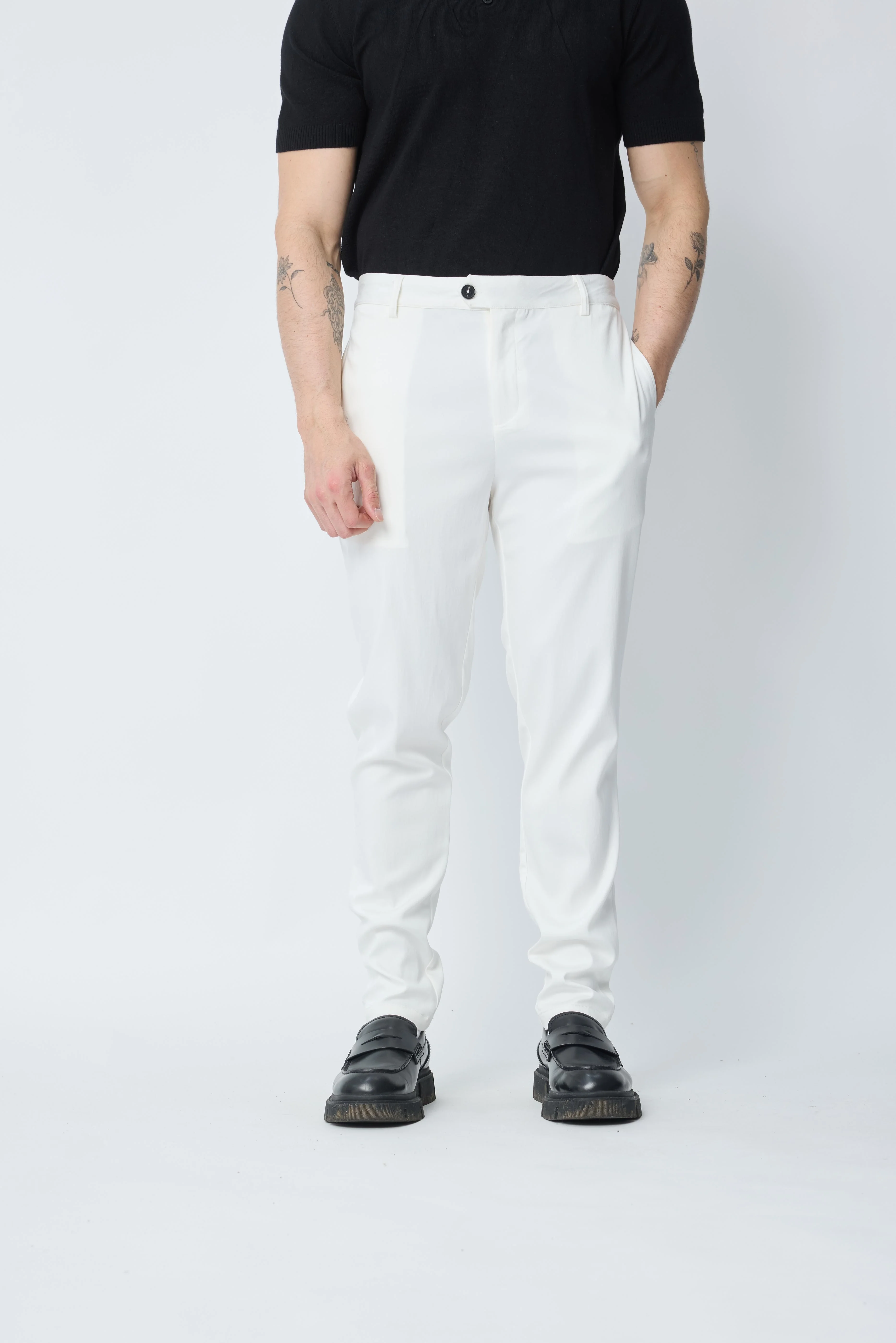Pantalon uni urbain chic