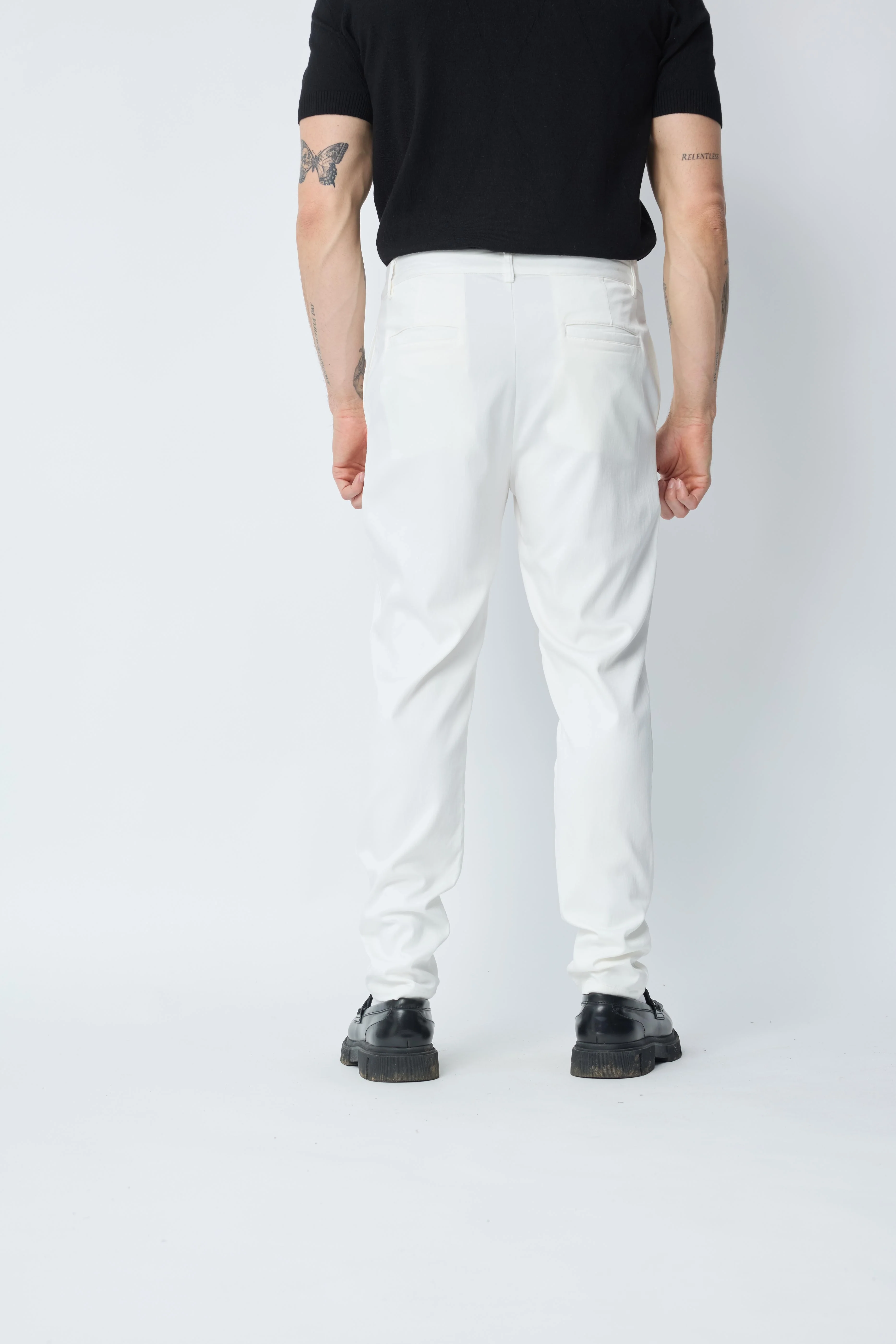 Pantalon uni urbain chic - Image 3