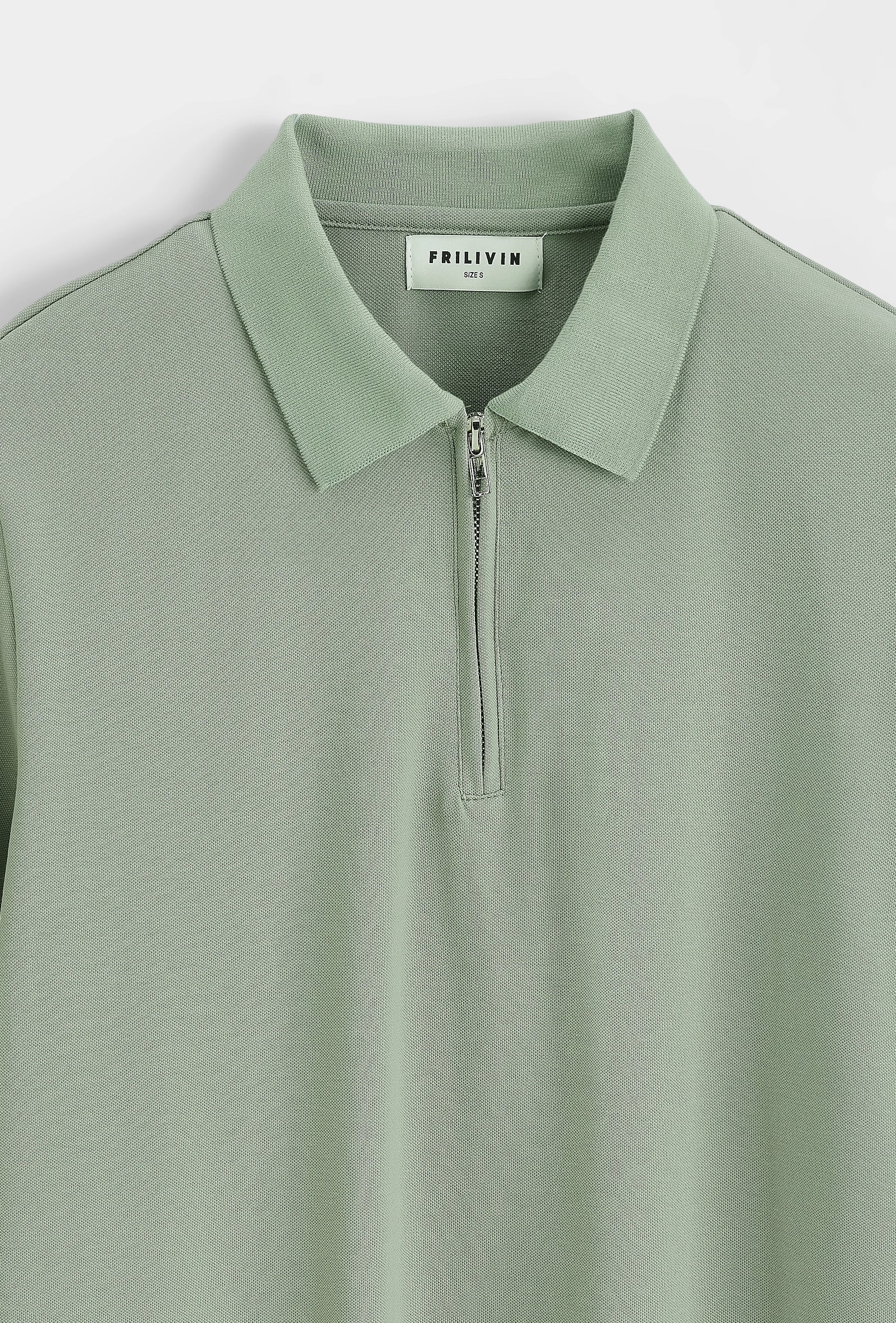 Polo avec zip - Image 10